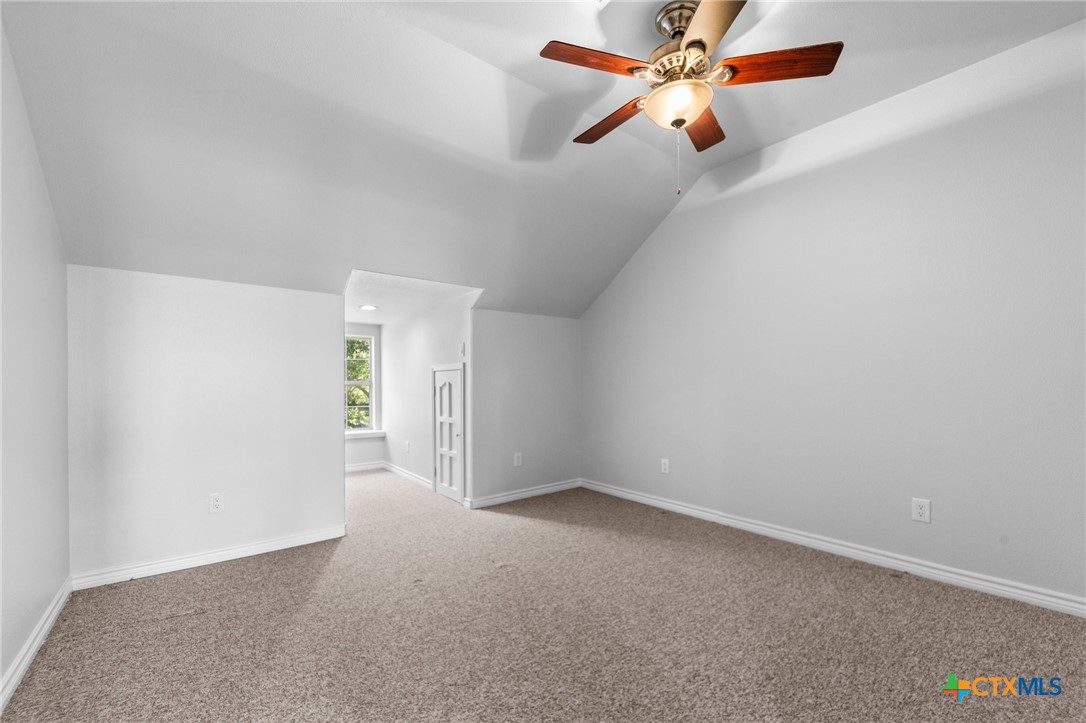 1546 West FM 93 Highway 207