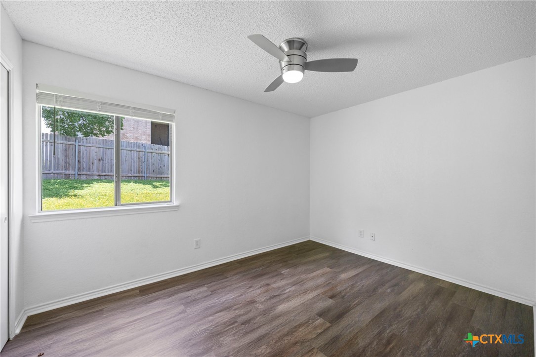 2245 Hilltop Loop