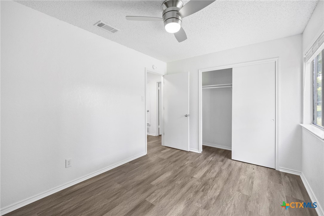 2245 Hilltop Loop