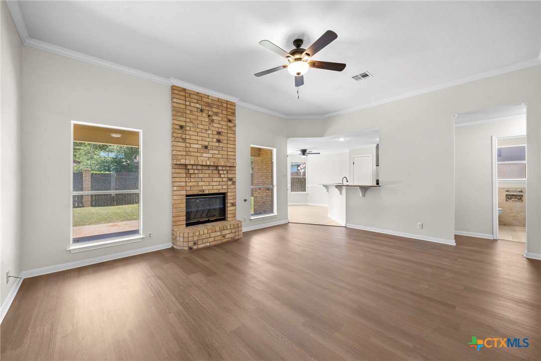 4318 Longhorn Trail