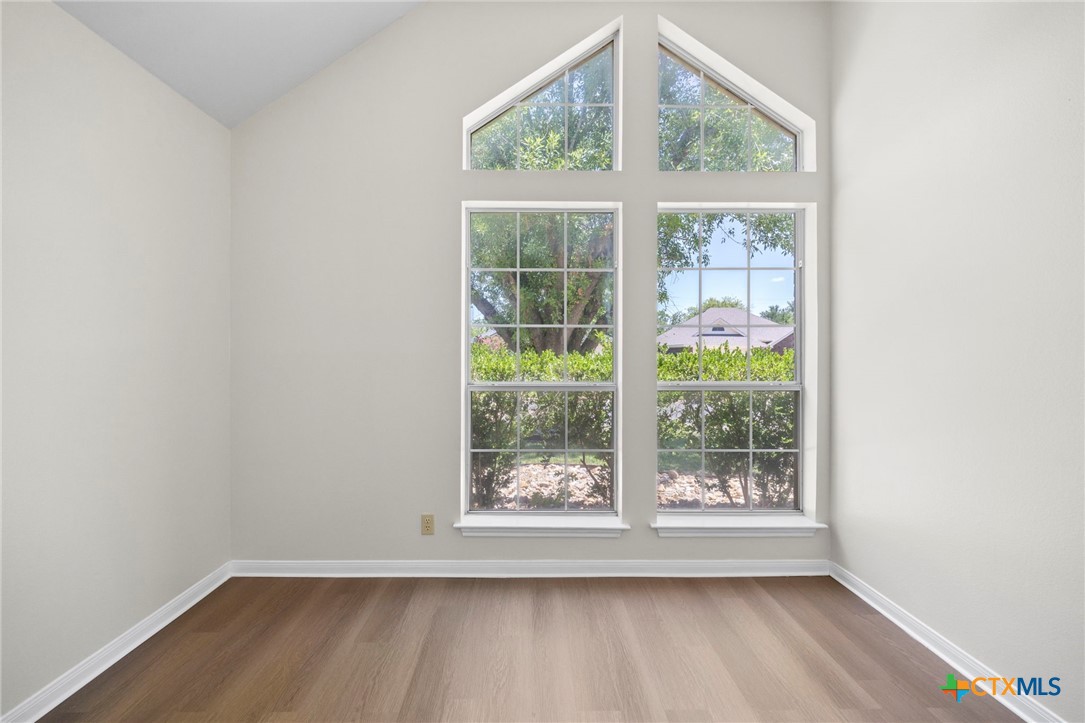 4318 Longhorn Trail