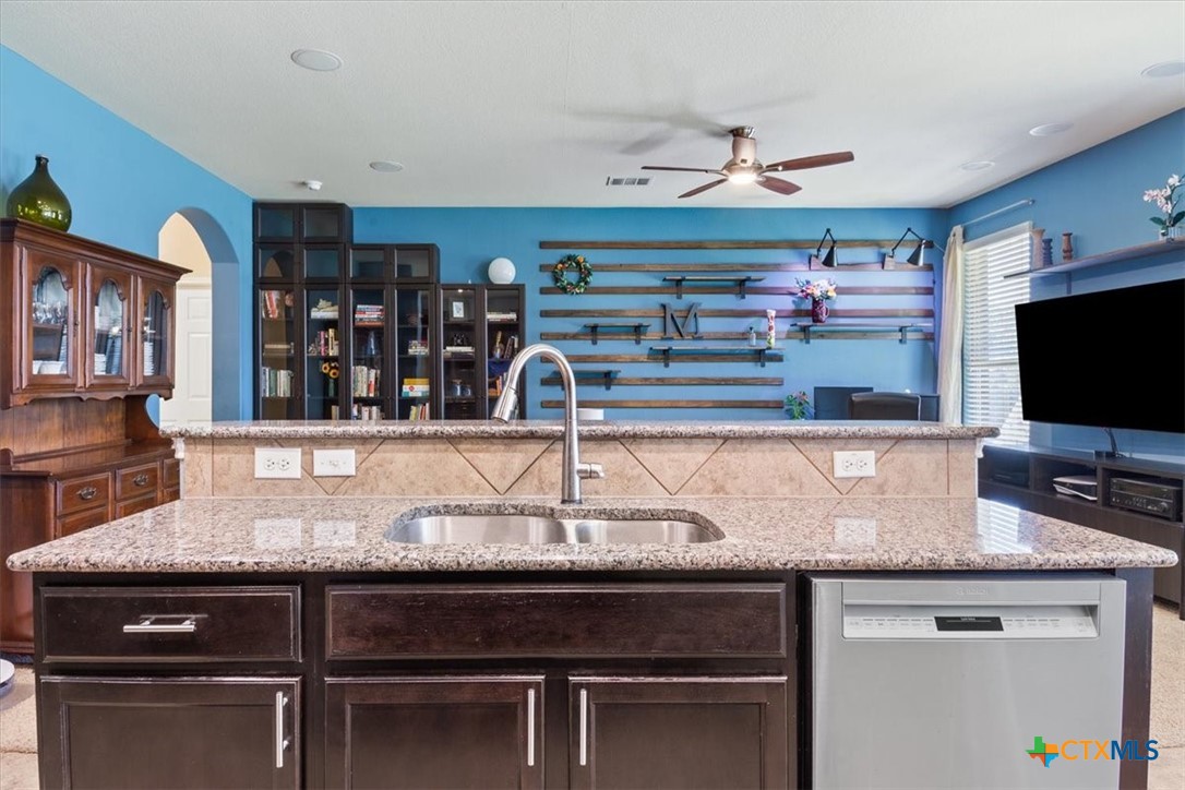 5213 Sandstone Drive