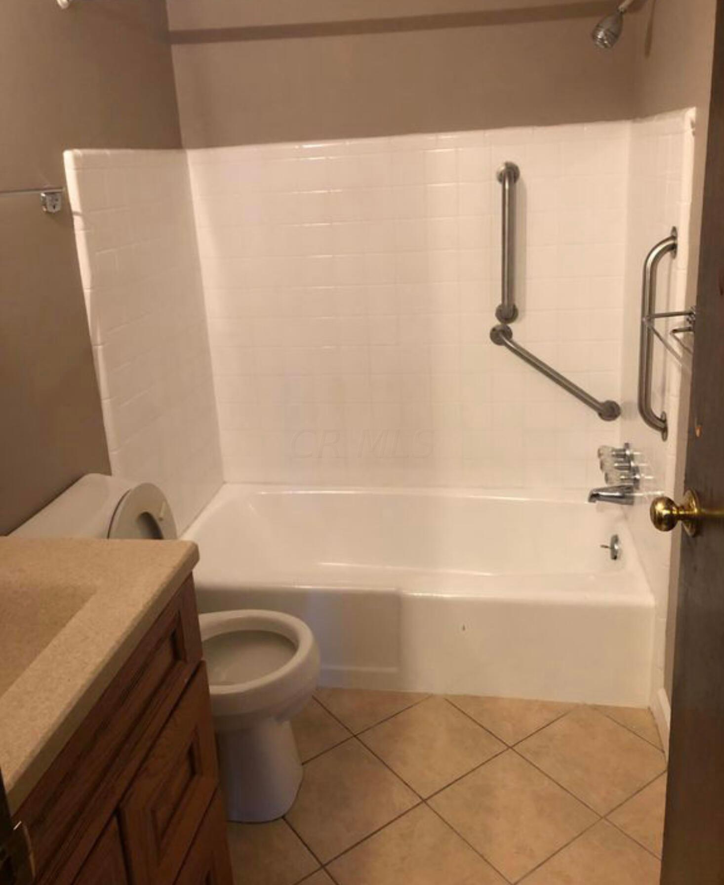 5696 Beechcroft Road, F