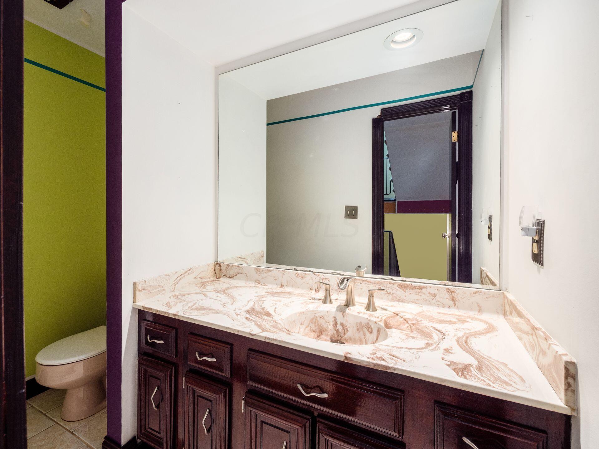 1300 Nantucket Avenue