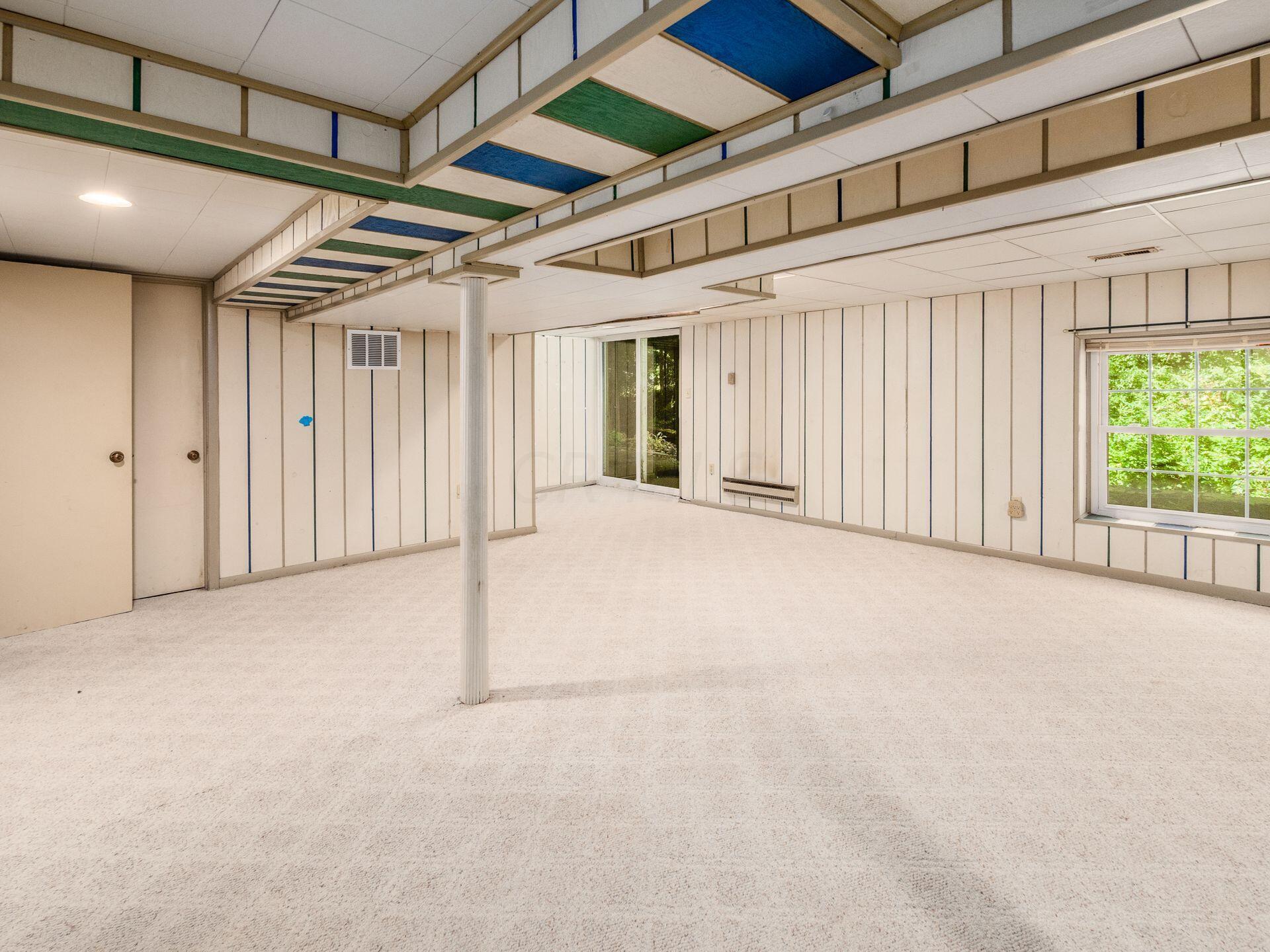 1300 Nantucket Avenue