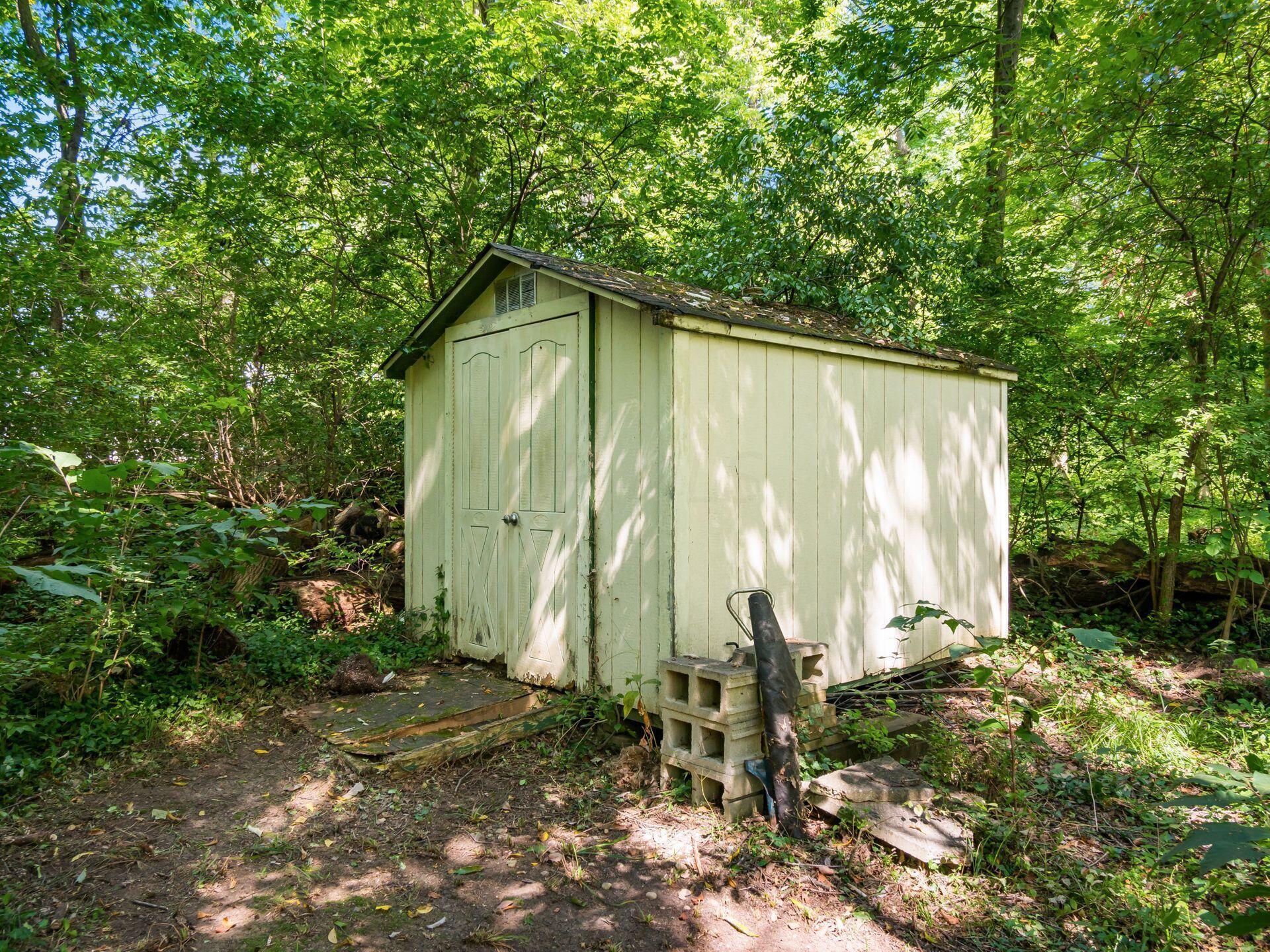 1300 Nantucket Avenue