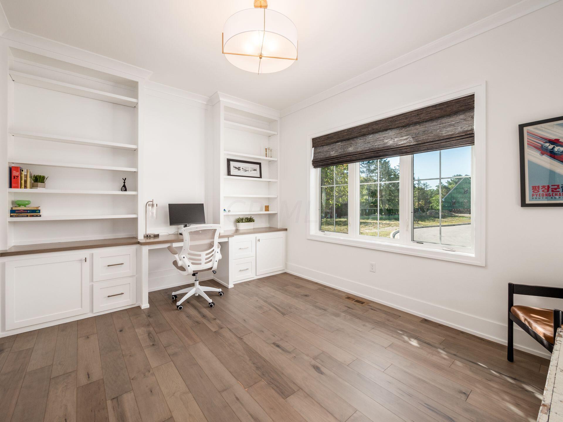 180 Barrington Place