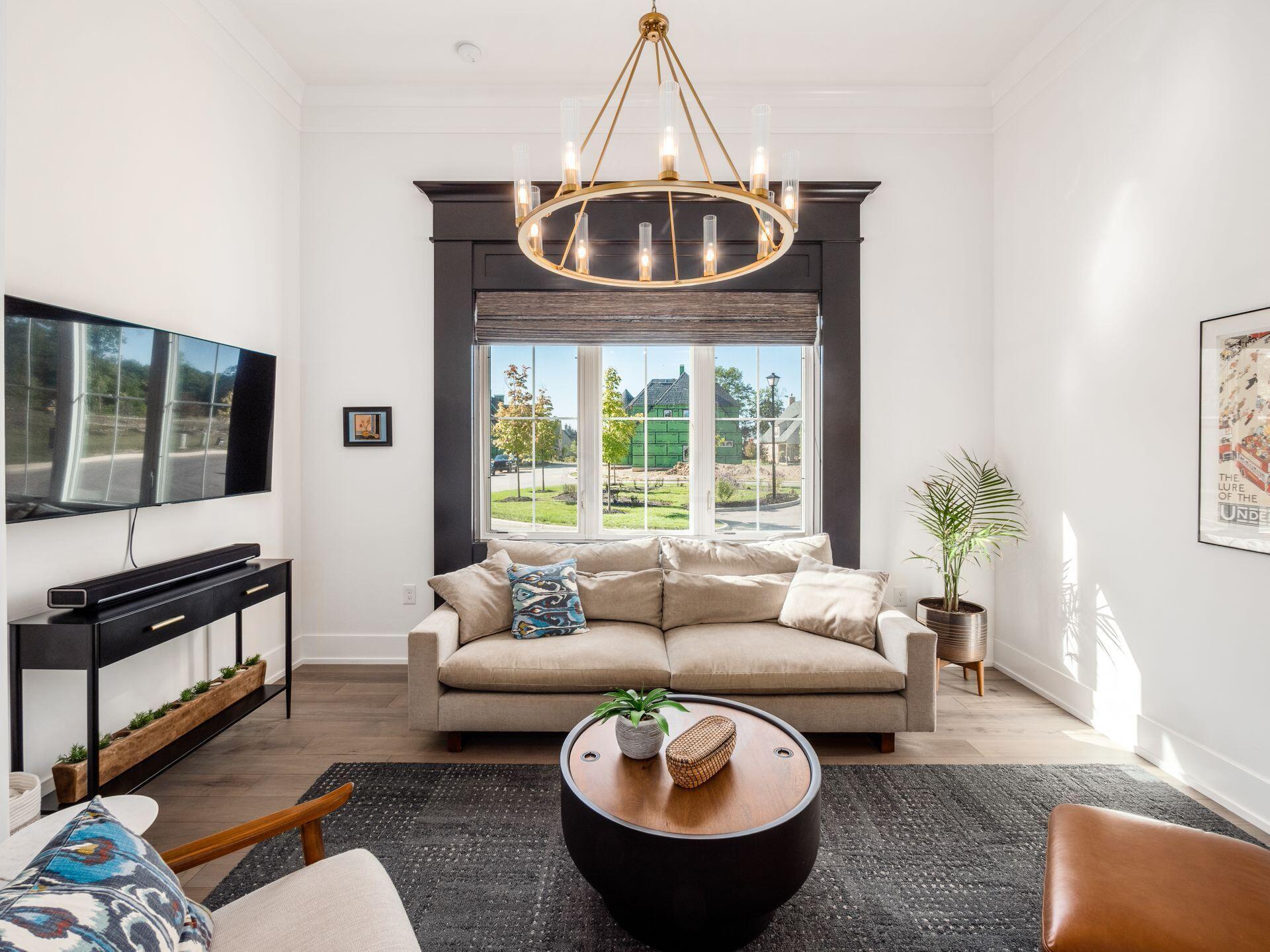 180 Barrington Place