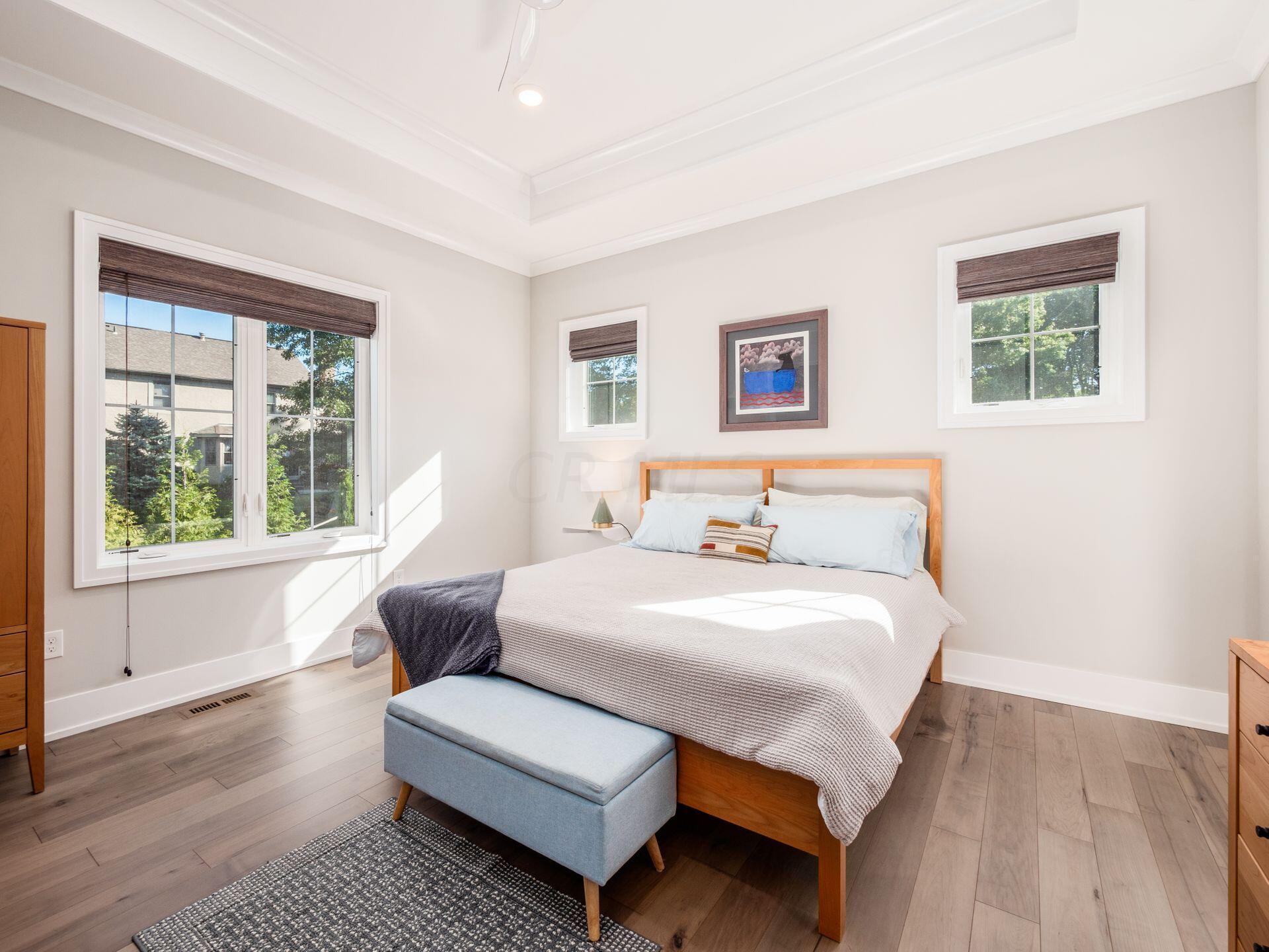 180 Barrington Place