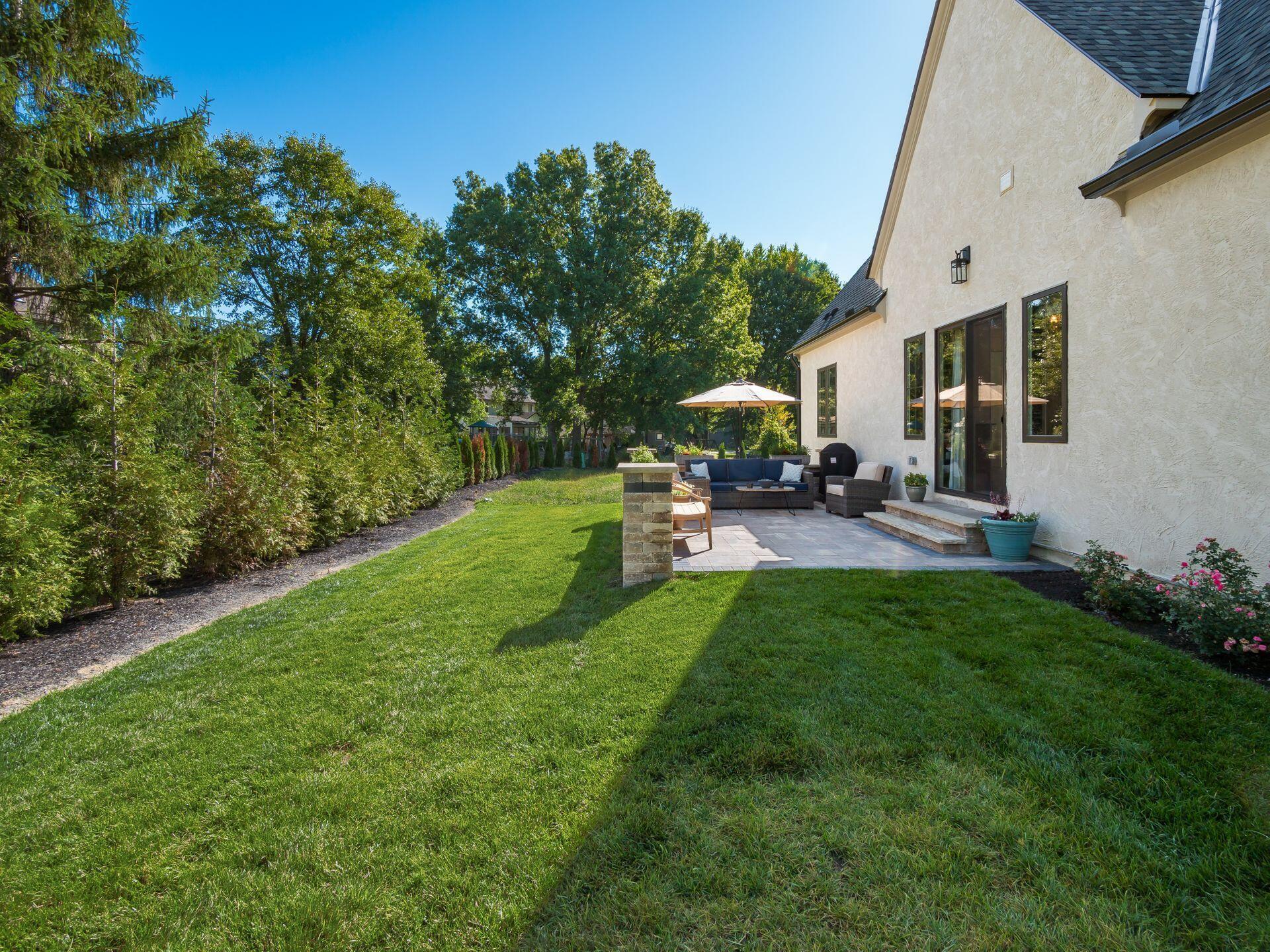 180 Barrington Place