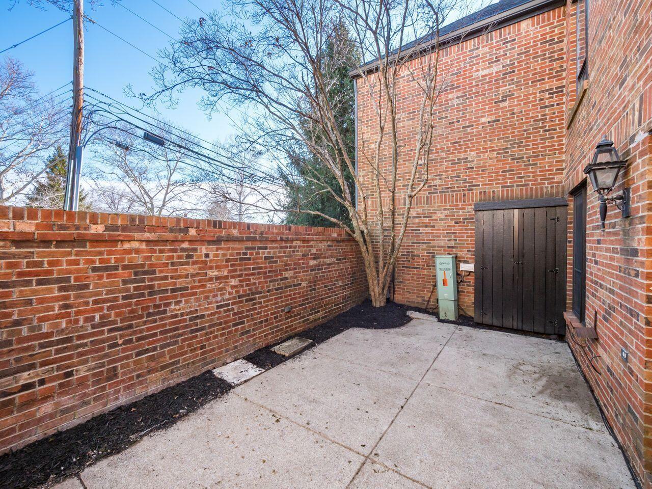 3530 La Rochelle Drive, K24-L