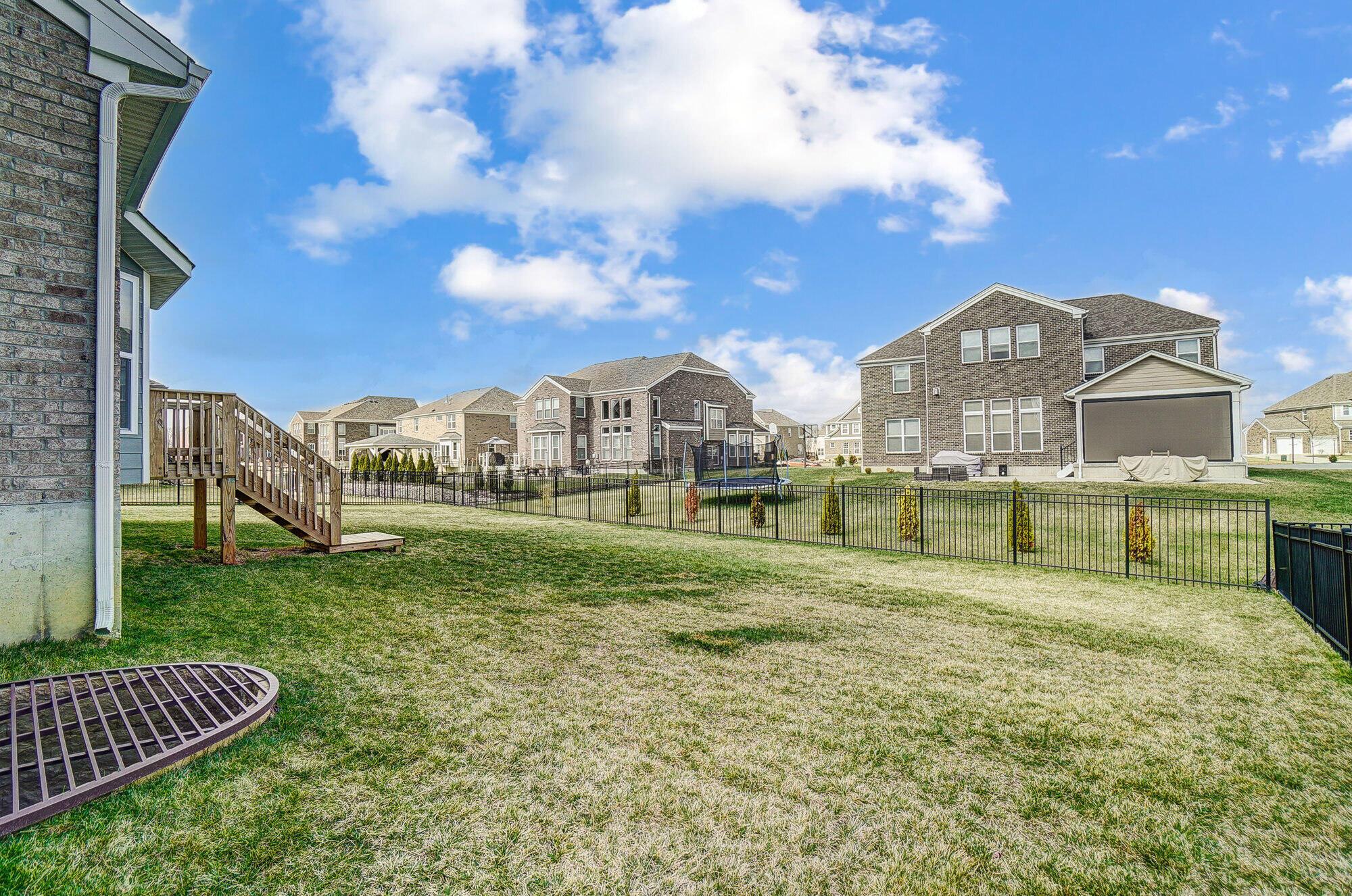 1943 Spindletop Lane