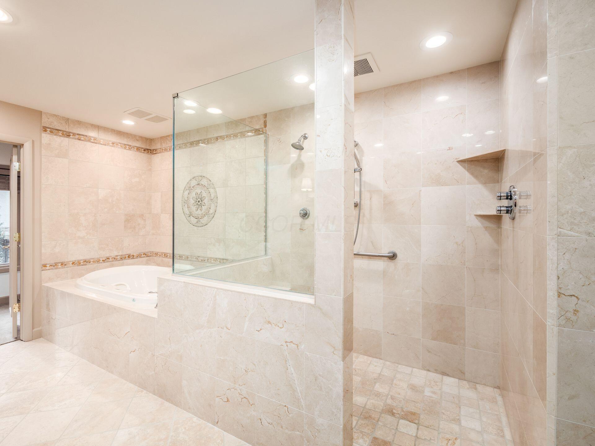 2536 Canterbury Road