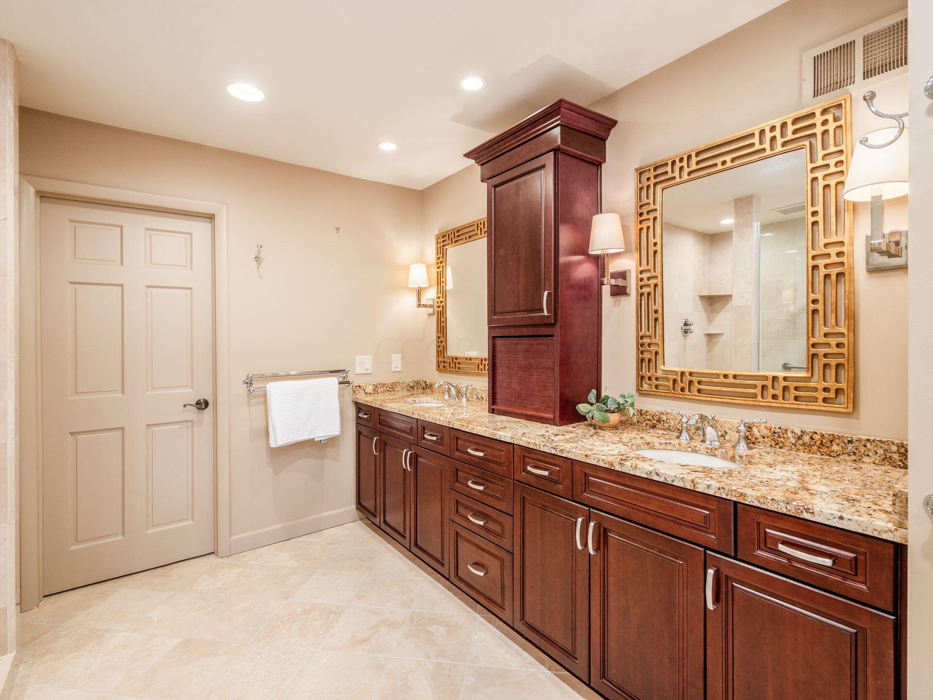 2536 Canterbury Road