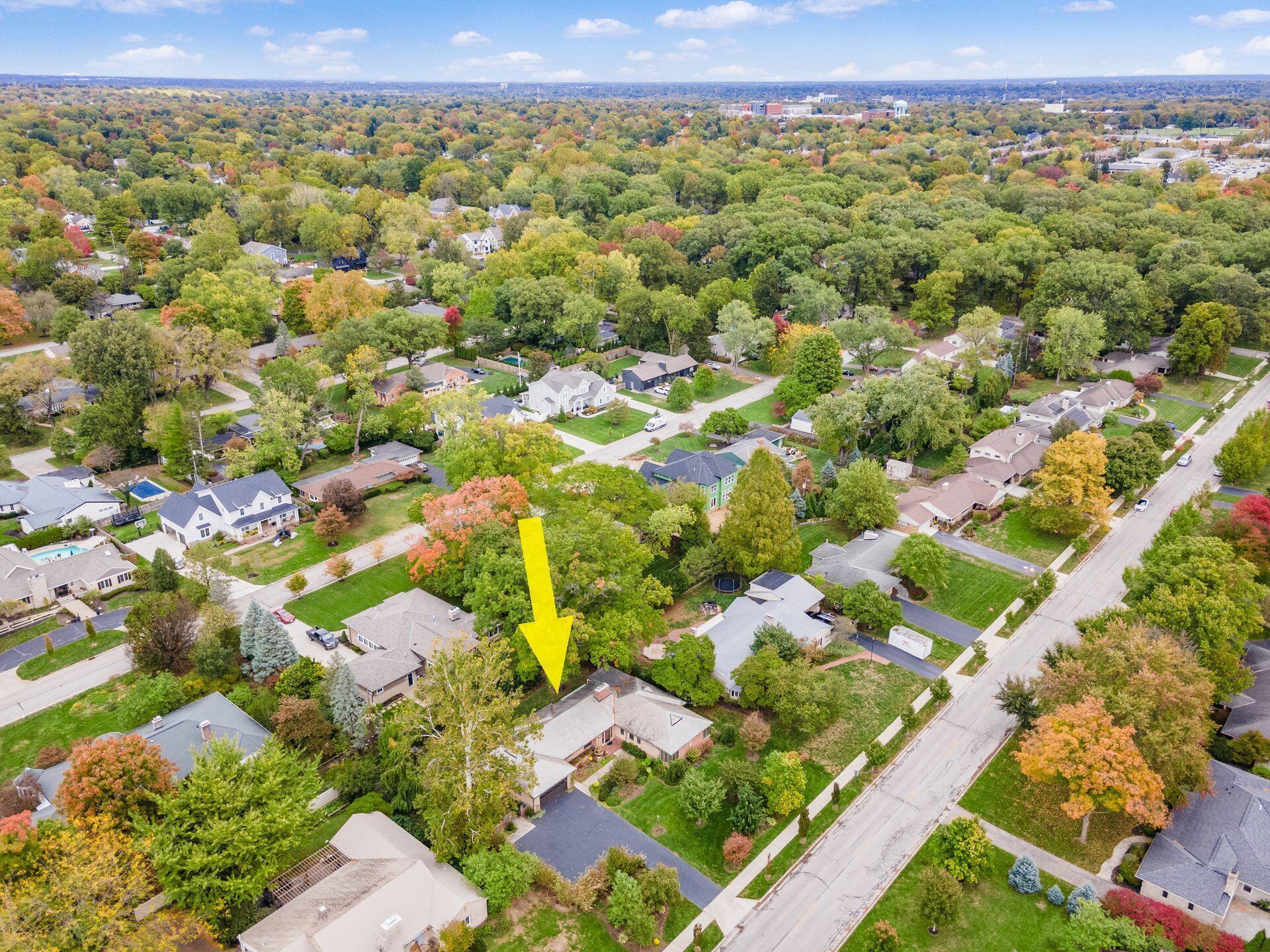 2536 Canterbury Road