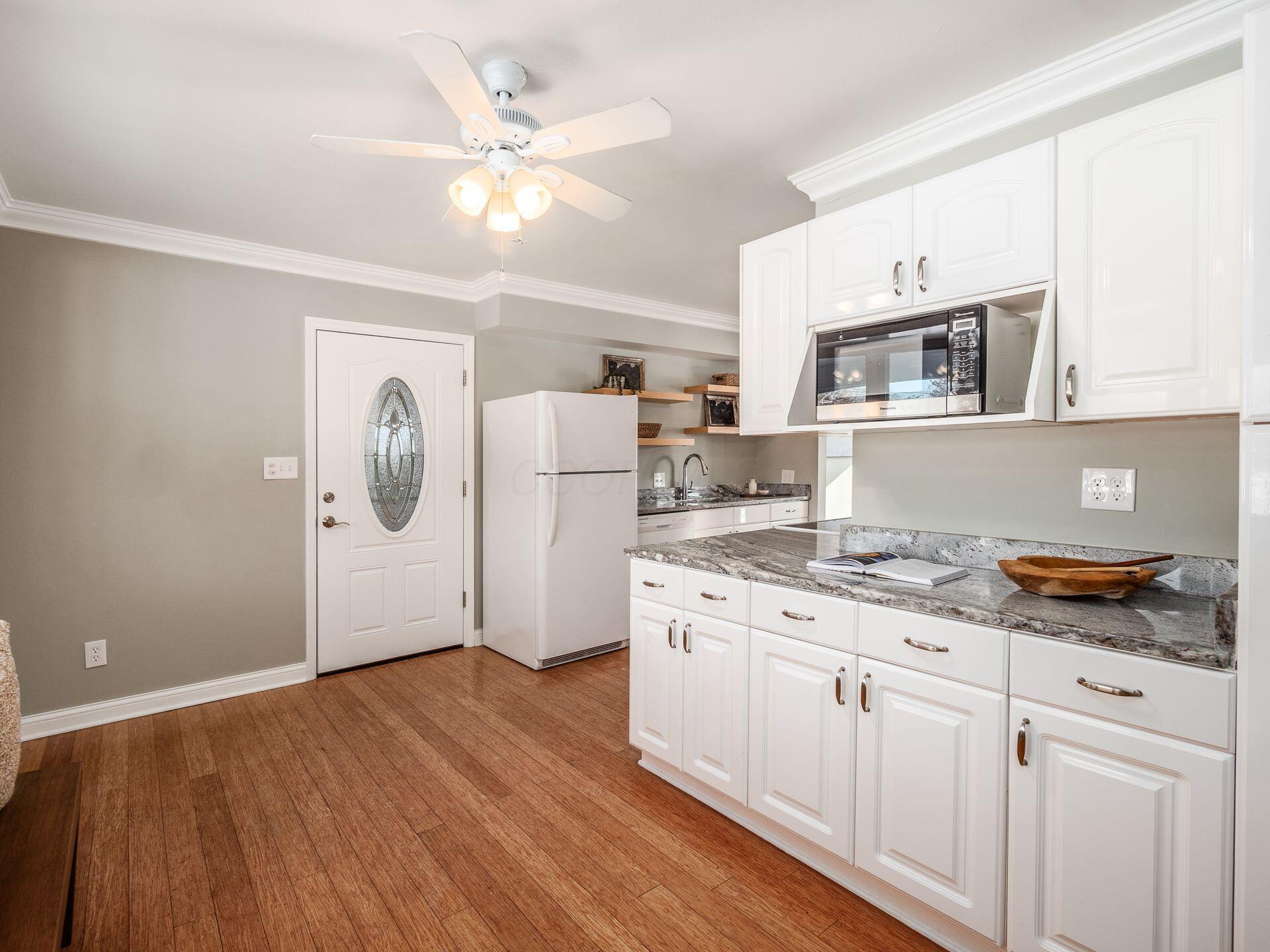 7230 Riverside Drive