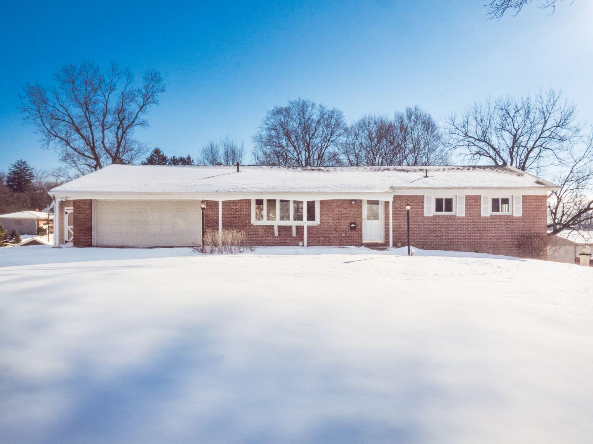 7230 Riverside Drive