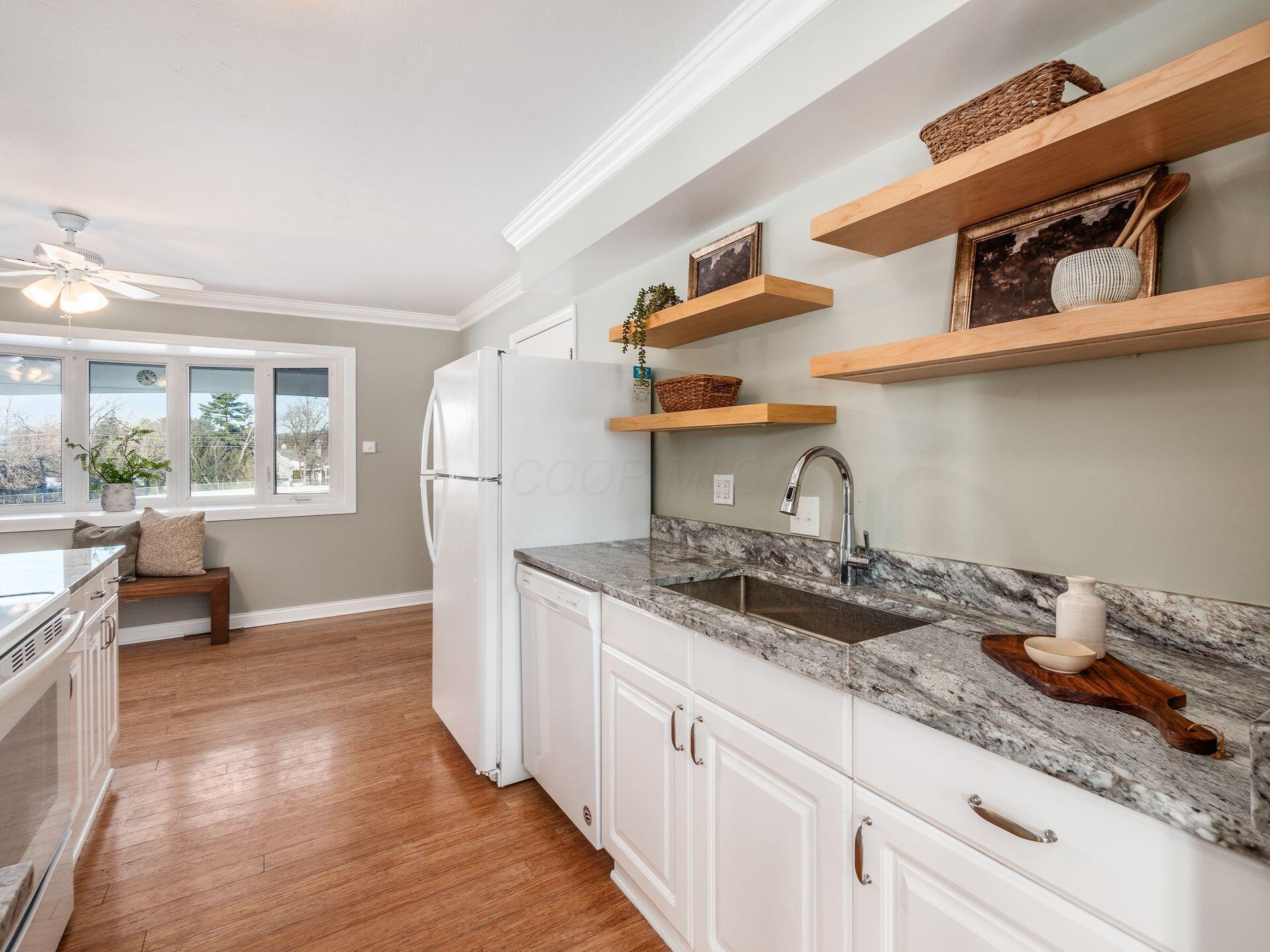 7230 Riverside Drive