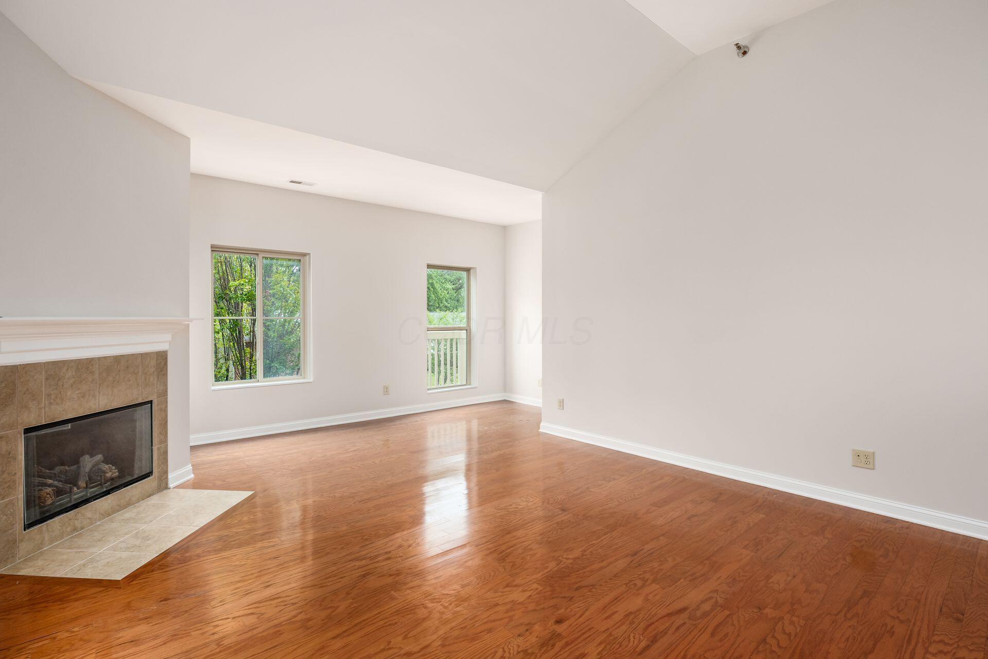 1784 Ridgecliff Road