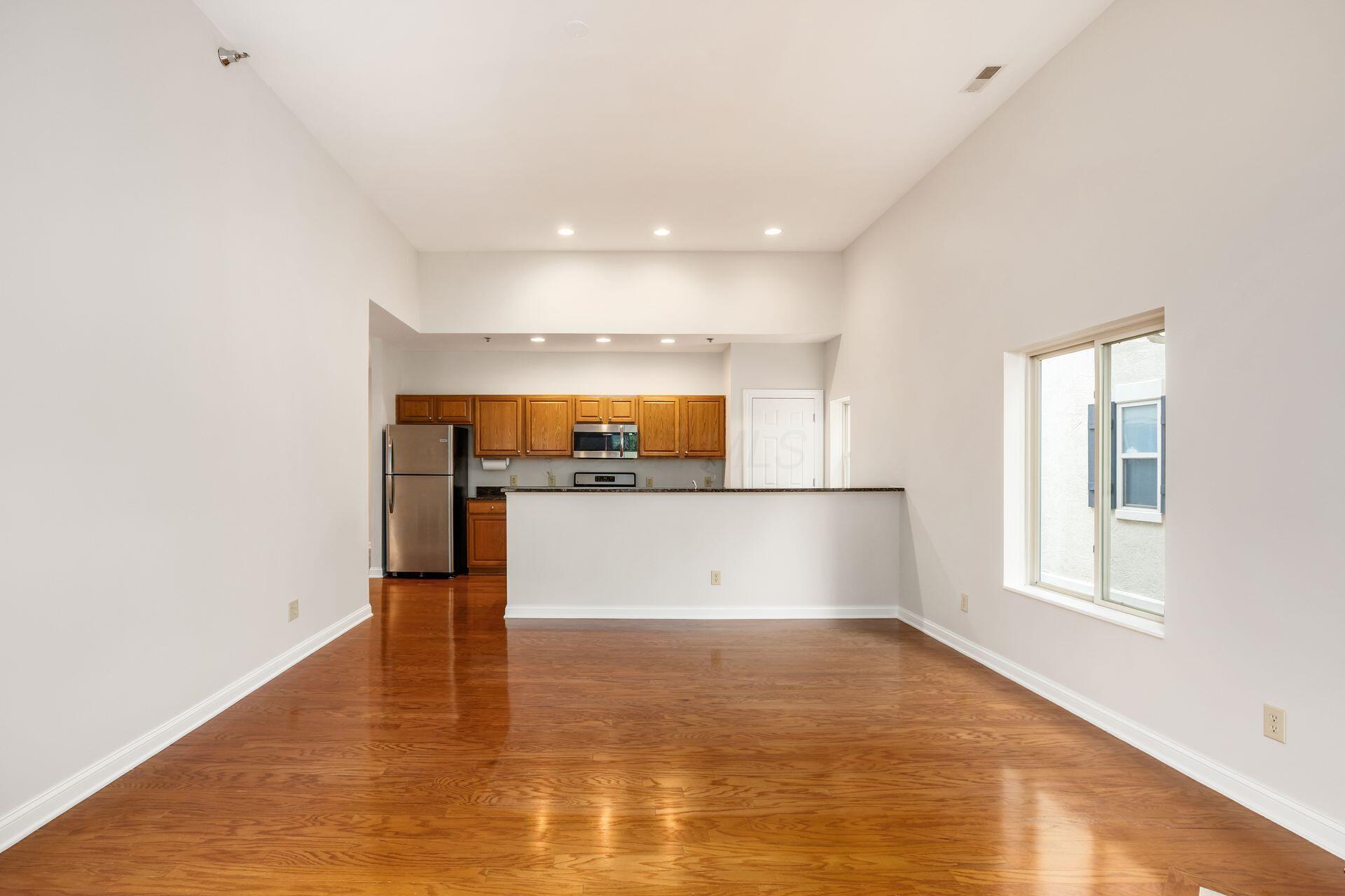 1784 Ridgecliff Road