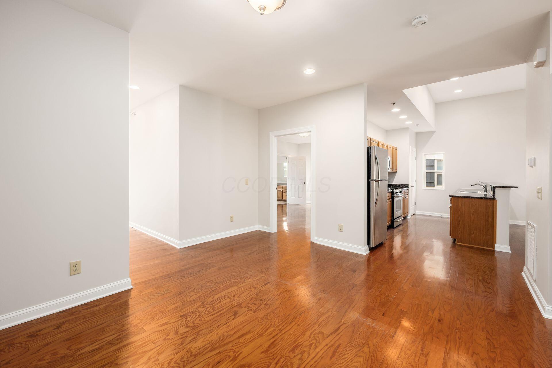 1784 Ridgecliff Road