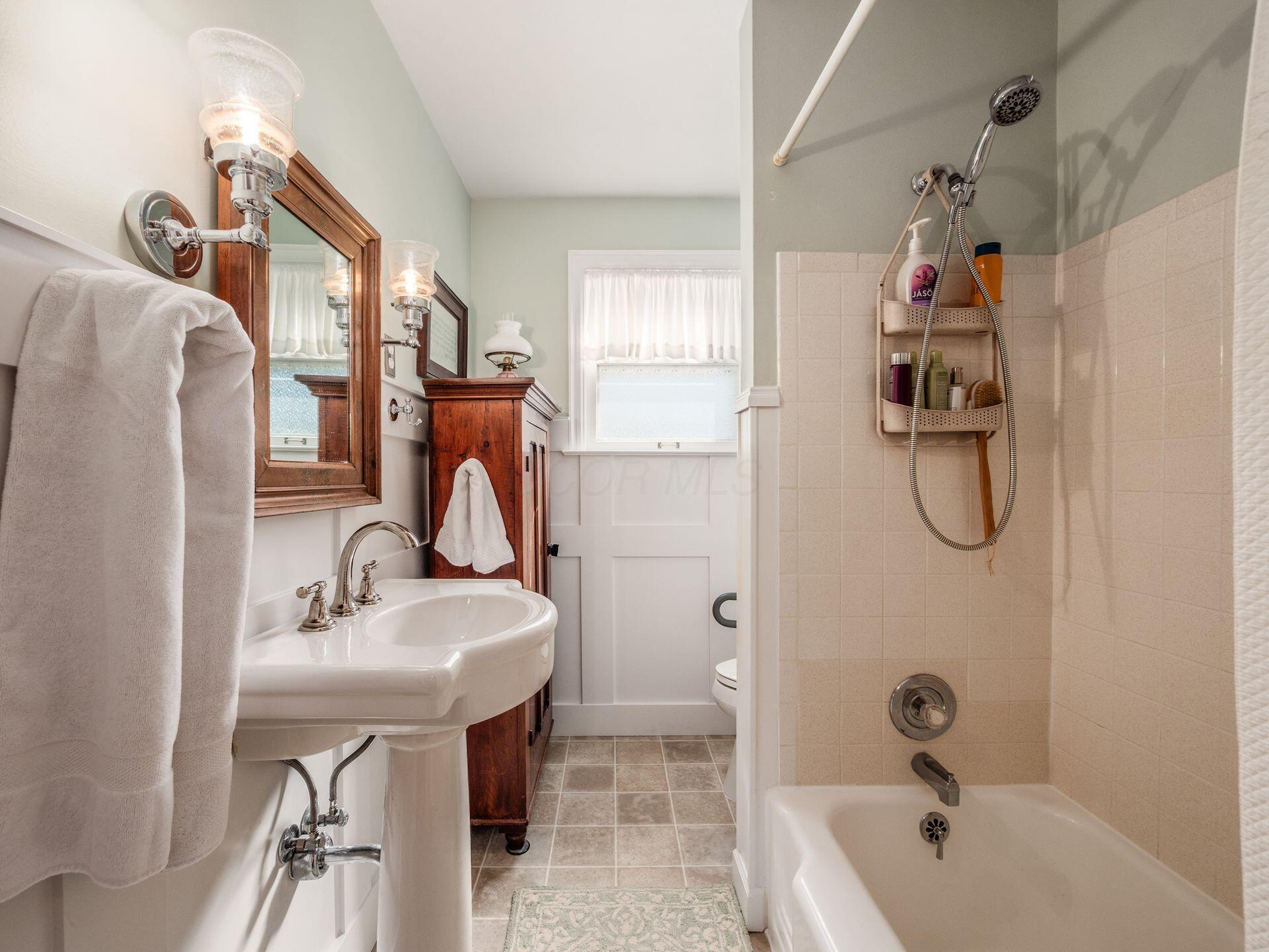 334 Clinton Heights Avenue