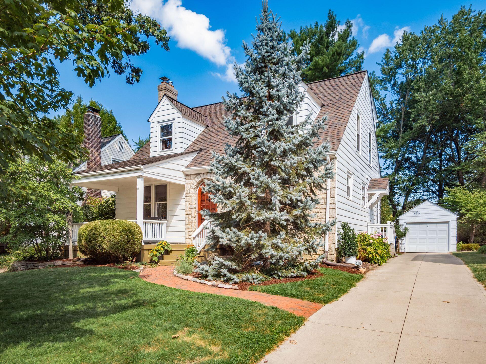 334 Clinton Heights Avenue