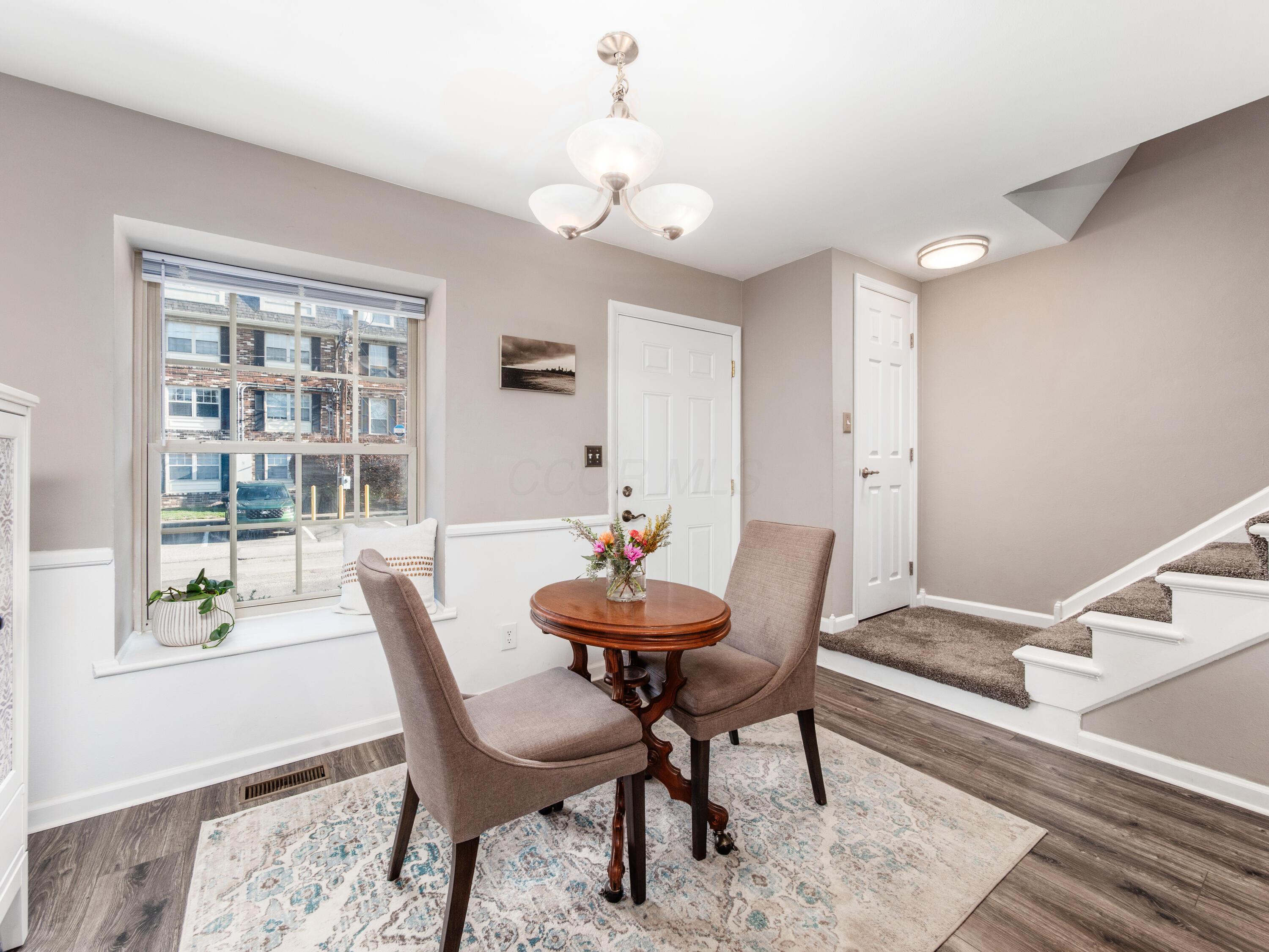 2589 Olde Hill Court N