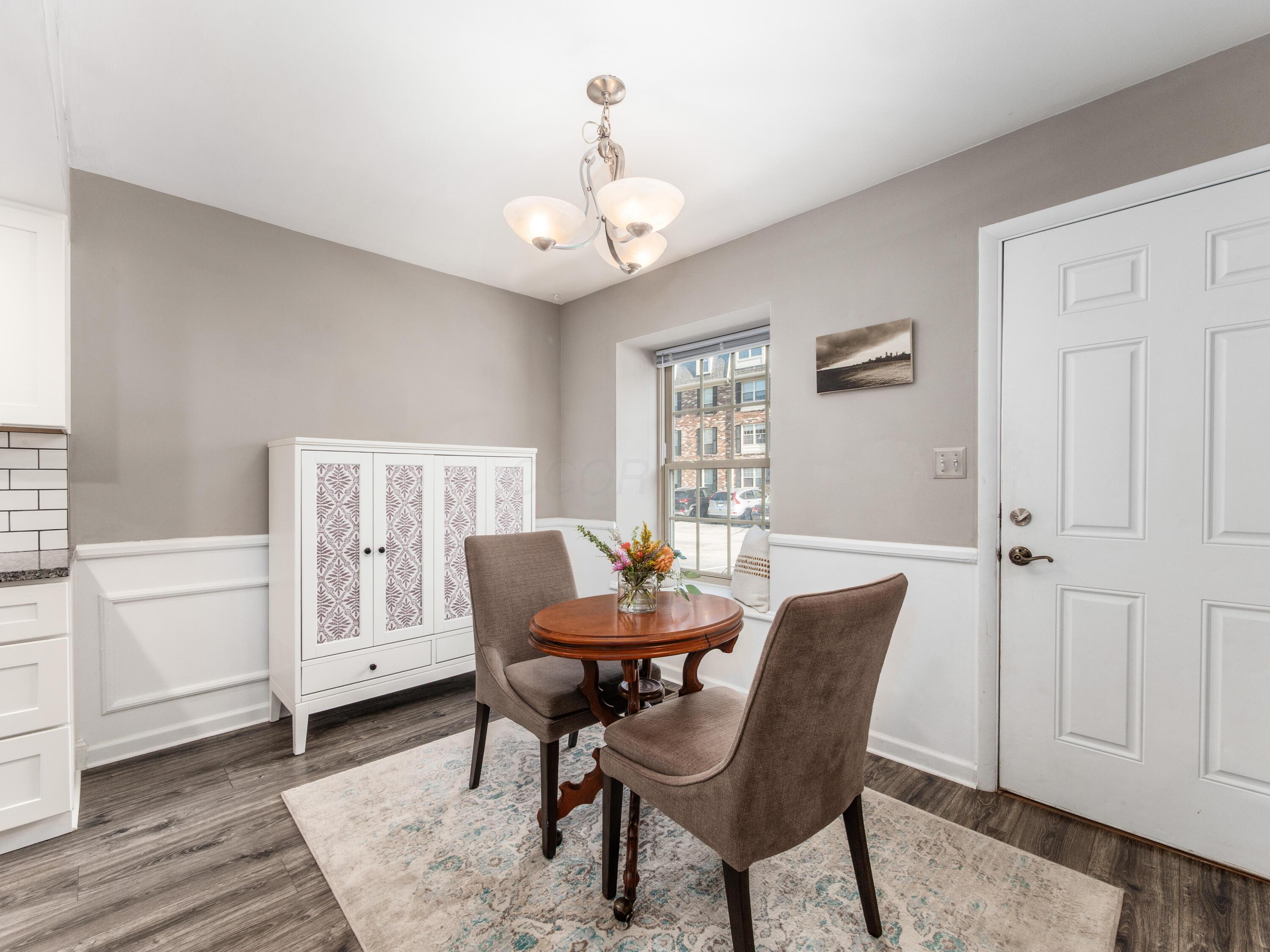 2589 Olde Hill Court N