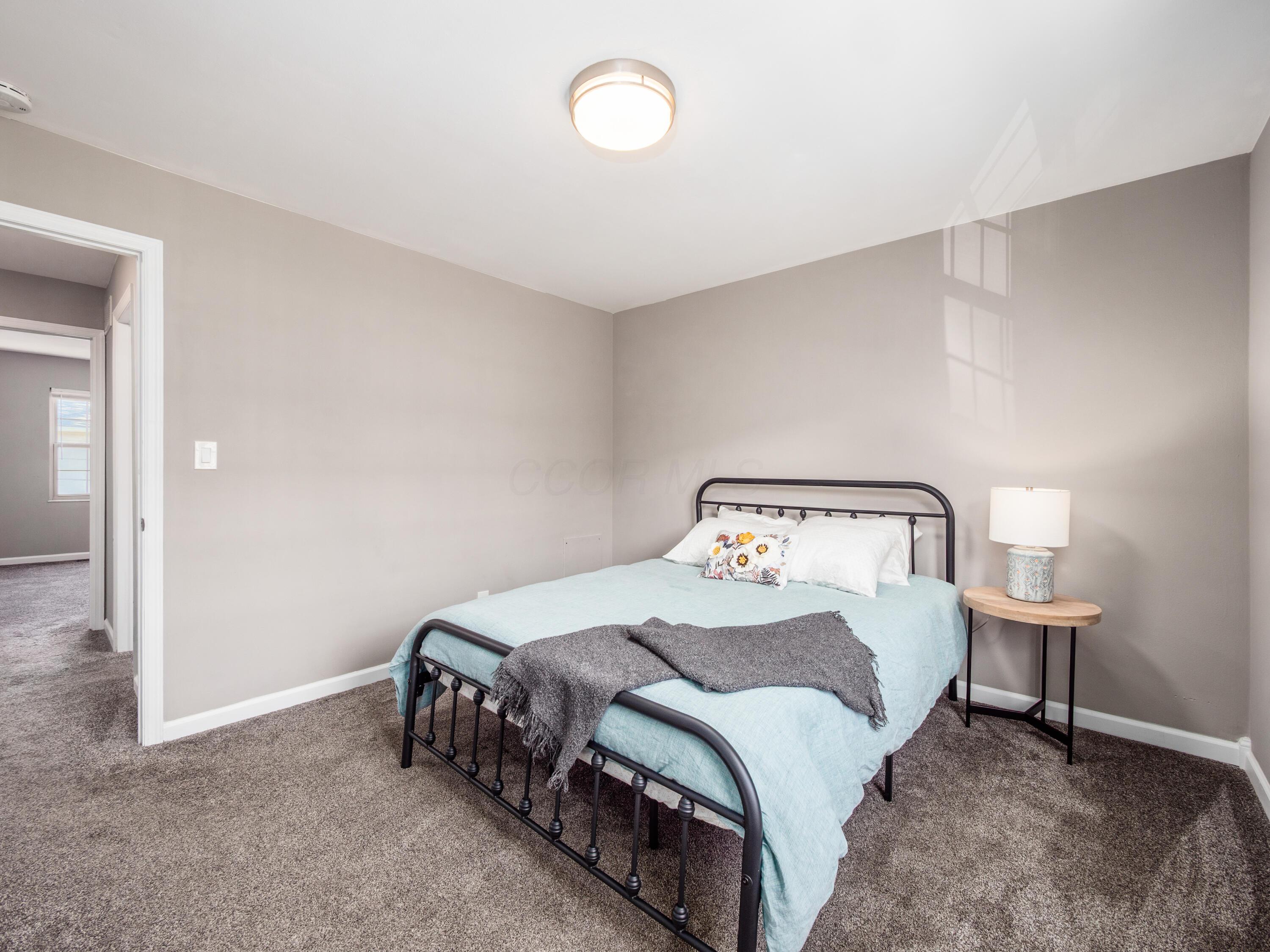 2589 Olde Hill Court N