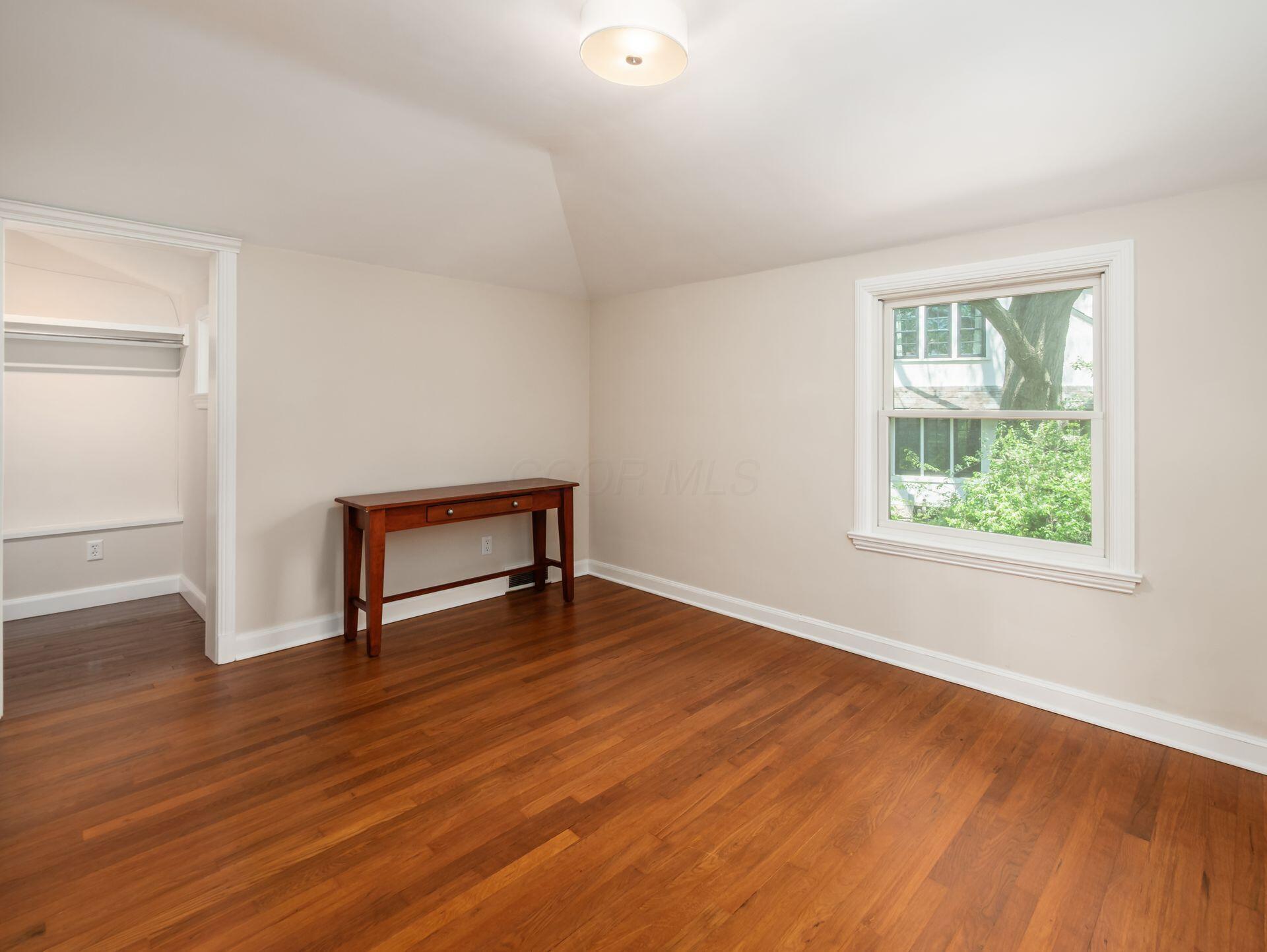 2112 Lower Chelsea Road