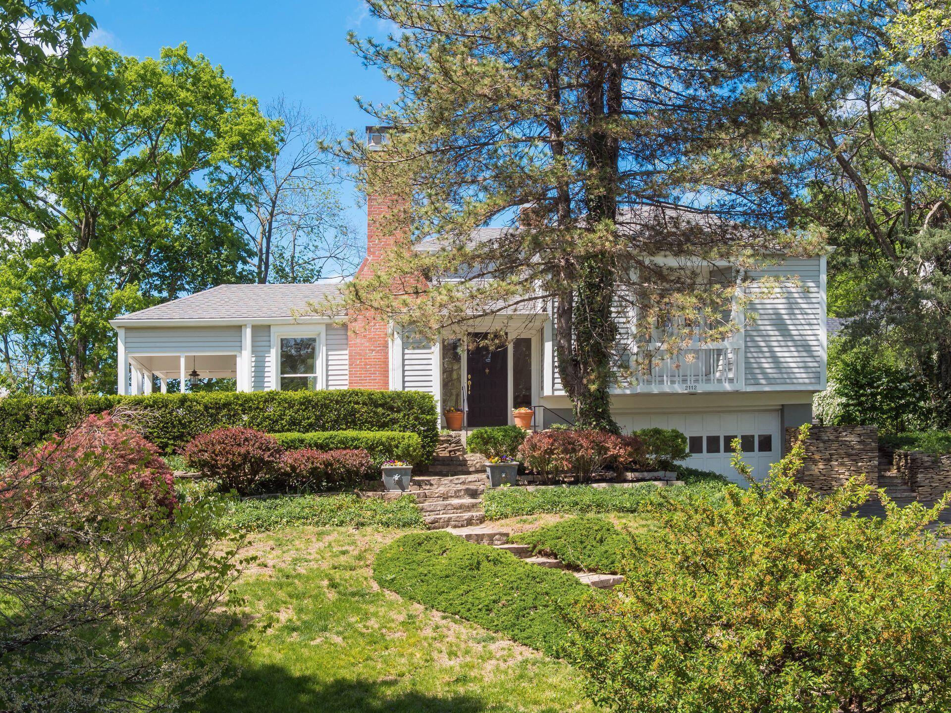2112 Lower Chelsea Road