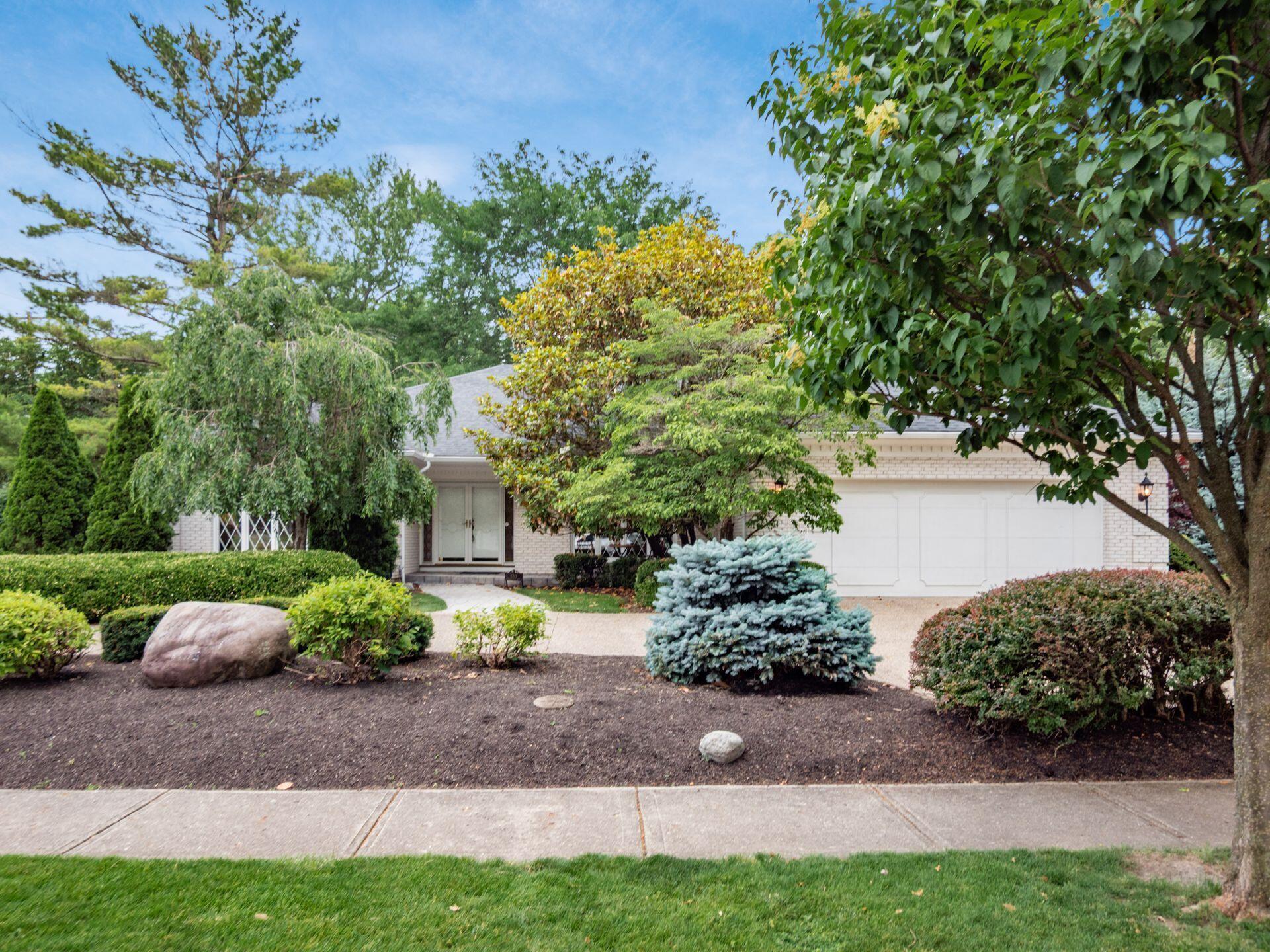 4275 Shelbourne Lane