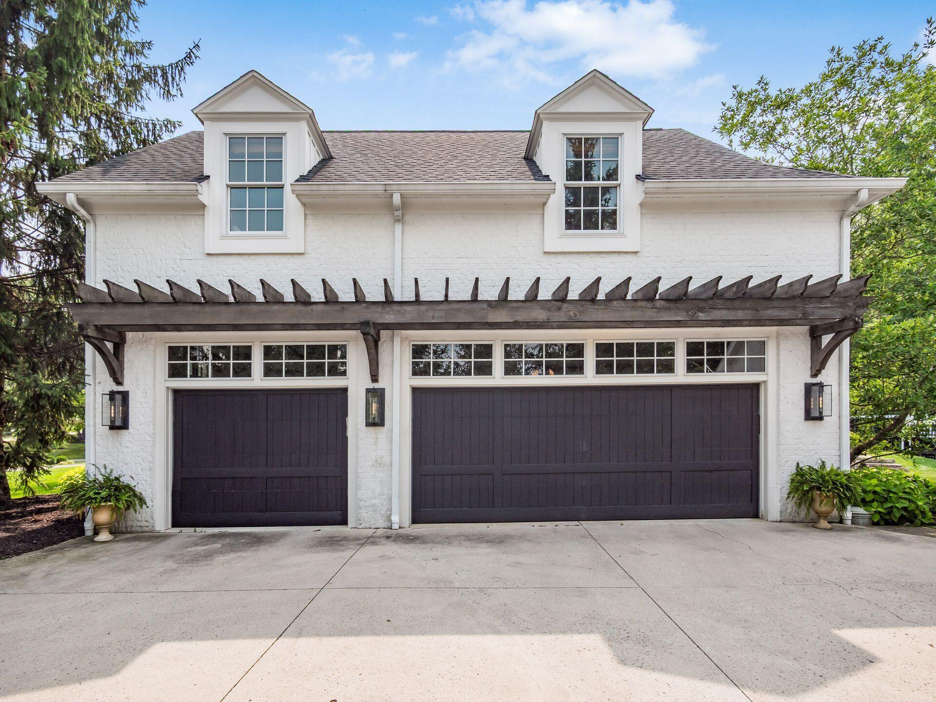 8100 Tillinghast Drive