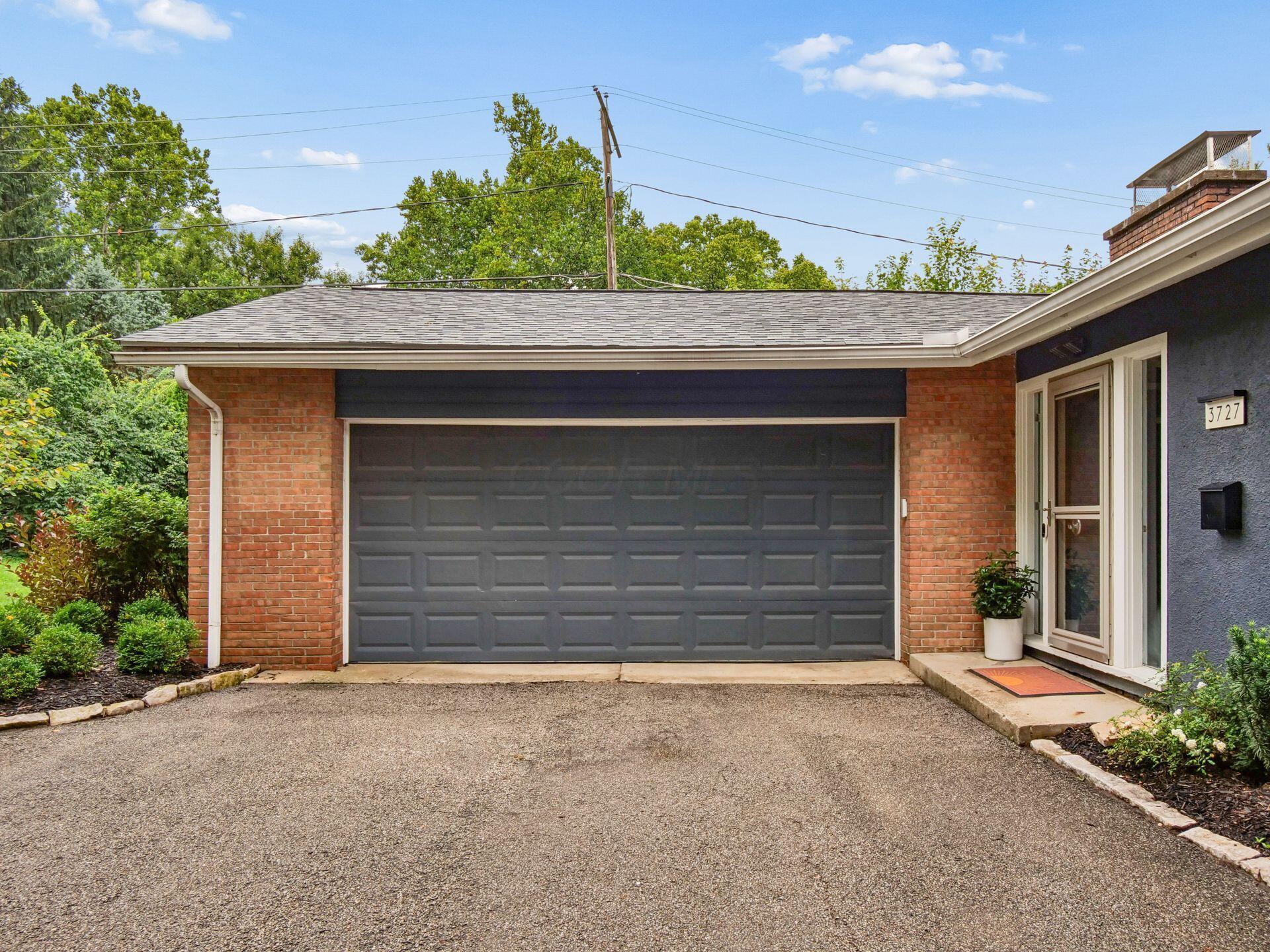 3727 Sunset Drive