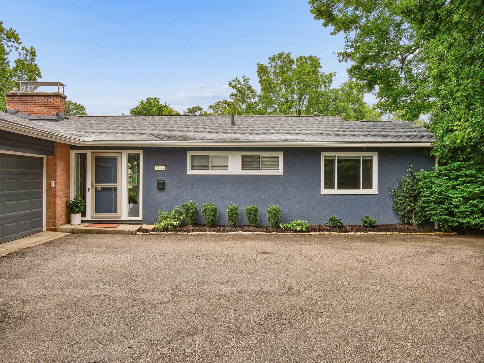 3727 Sunset Drive