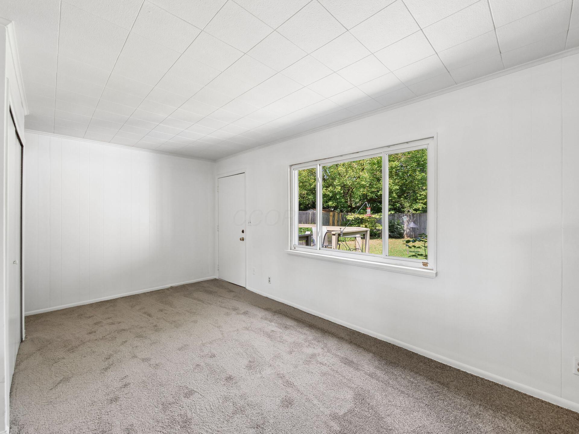 1062 Strimple Avenue
