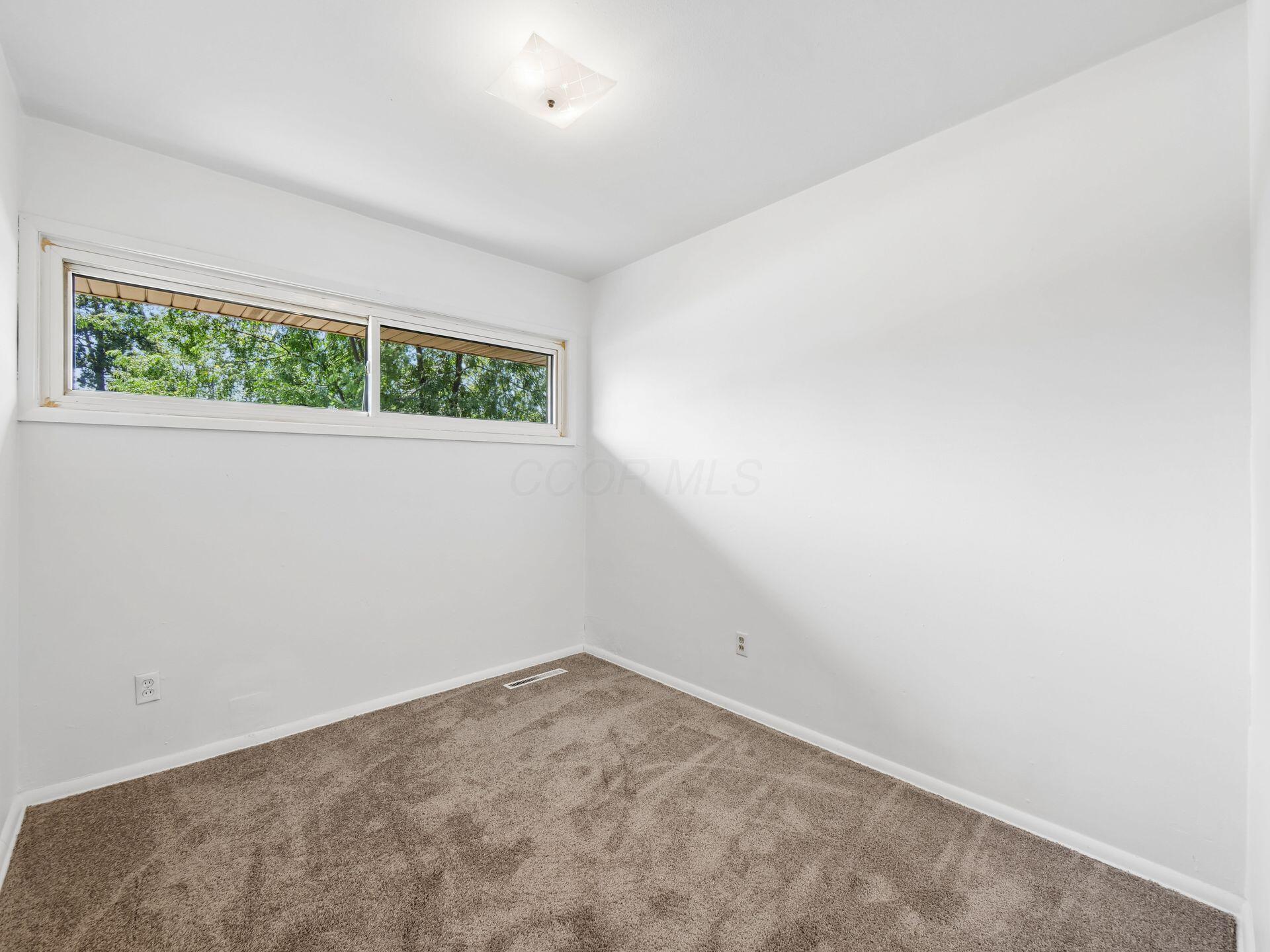 1062 Strimple Avenue
