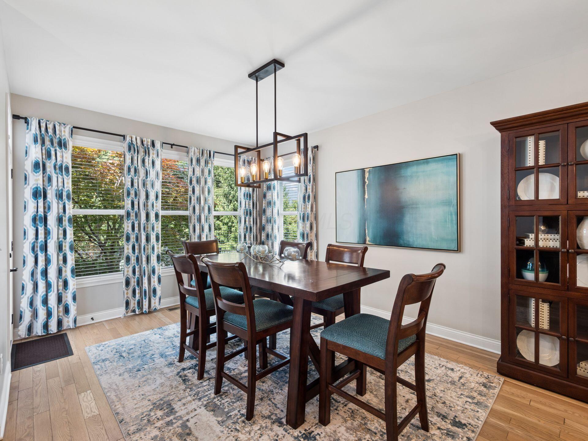 5792 Trafalgar Lane