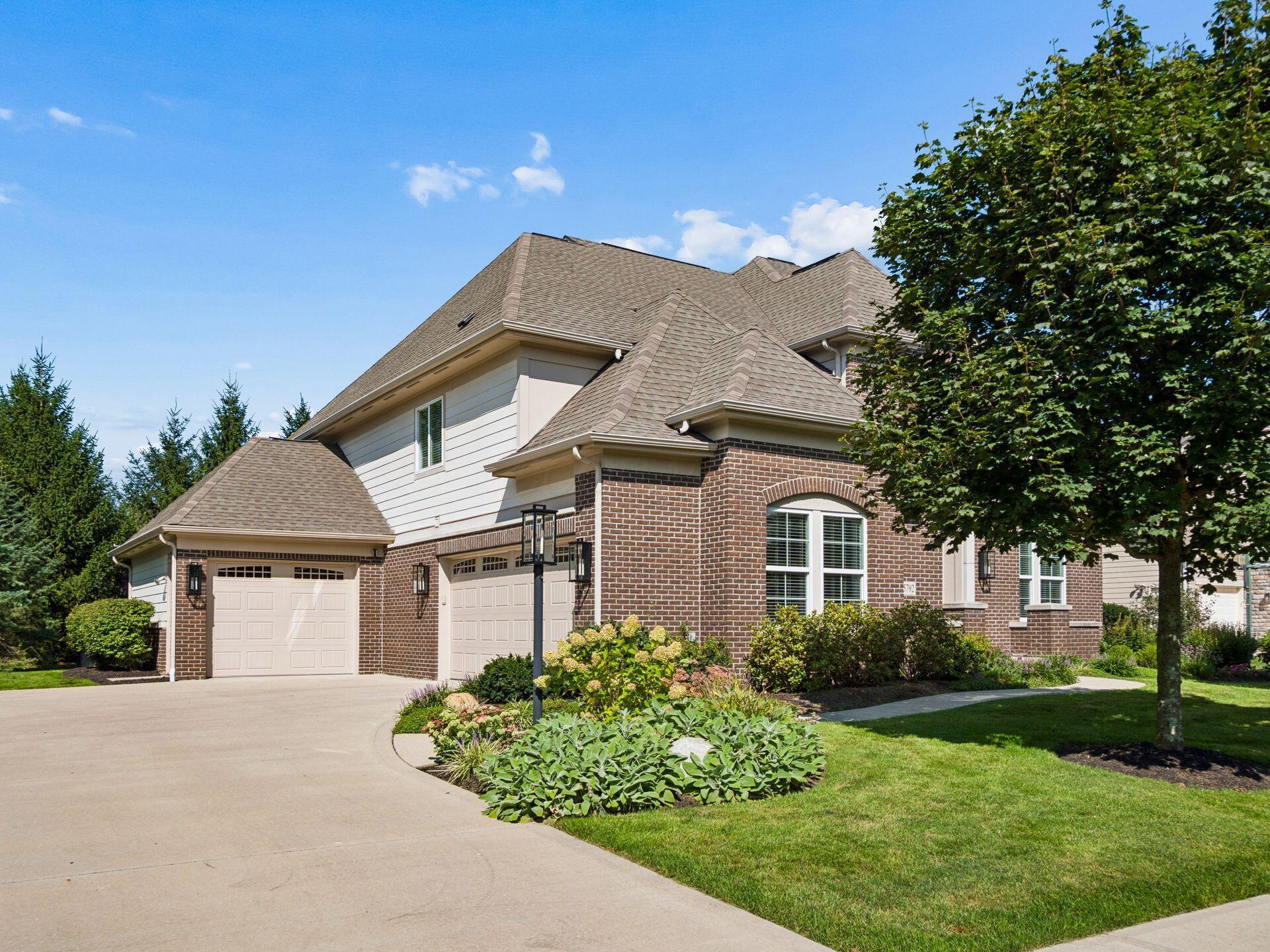 5792 Trafalgar Lane