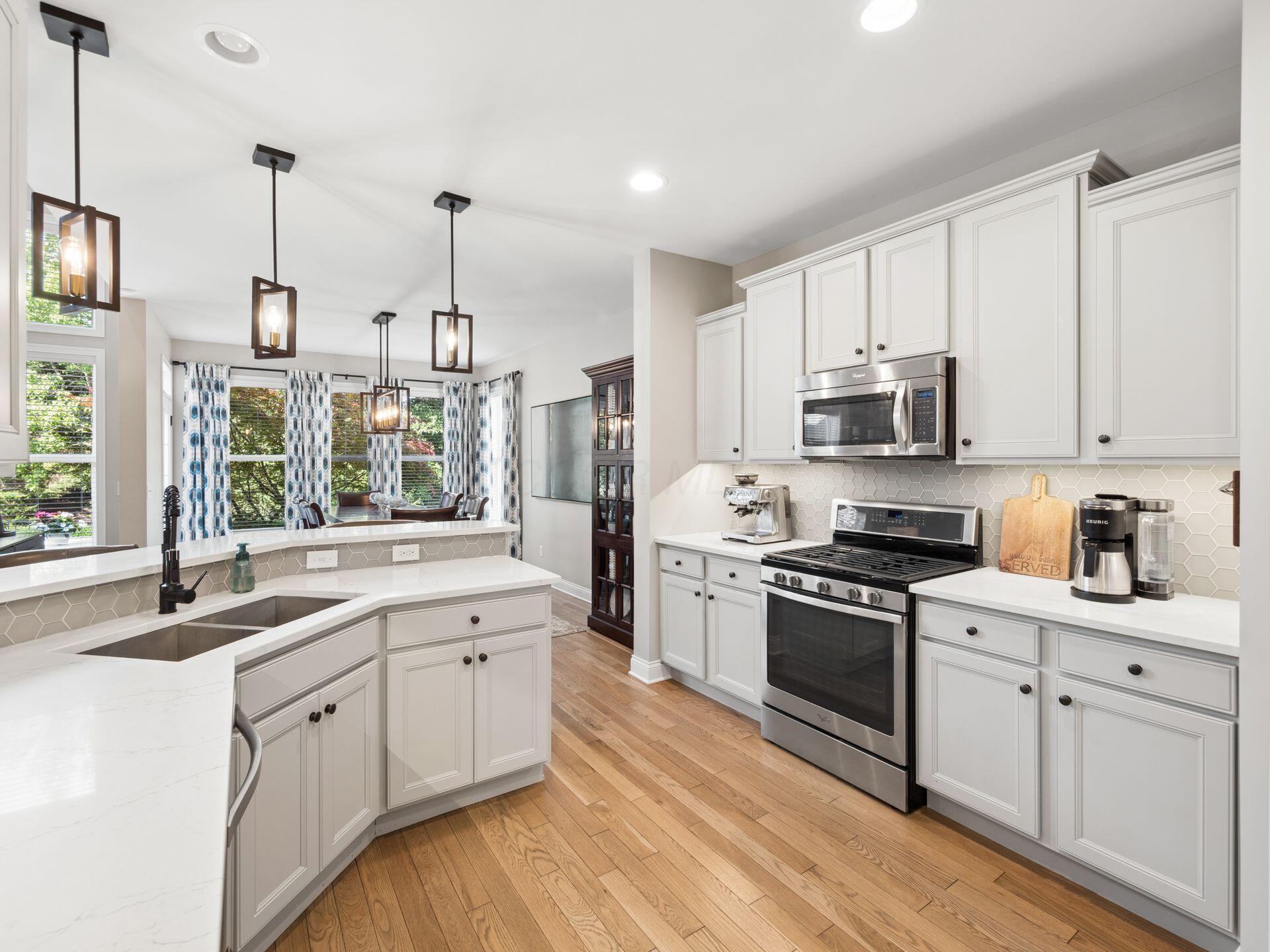 5792 Trafalgar Lane