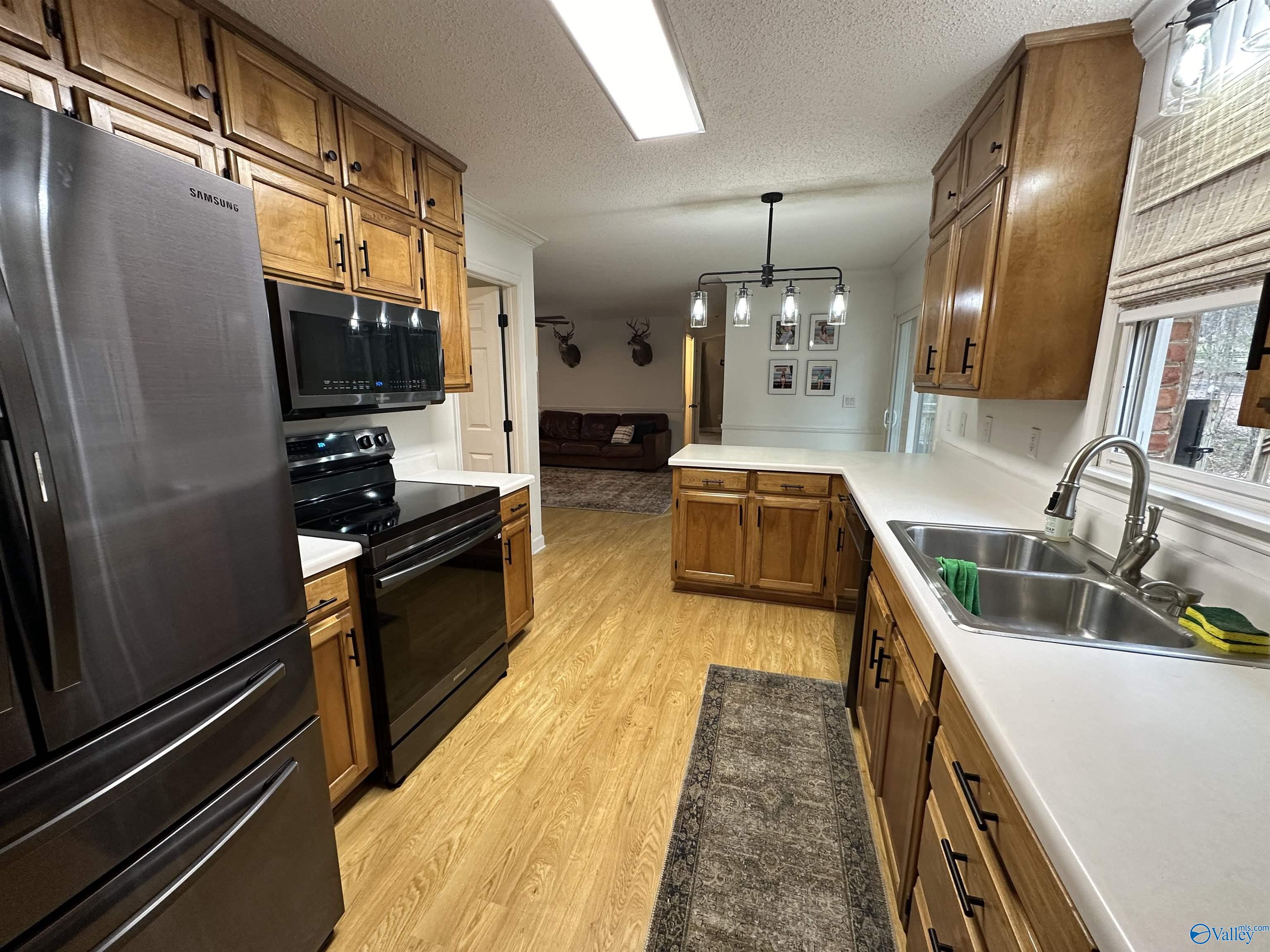 2167 Pine Lake Trail