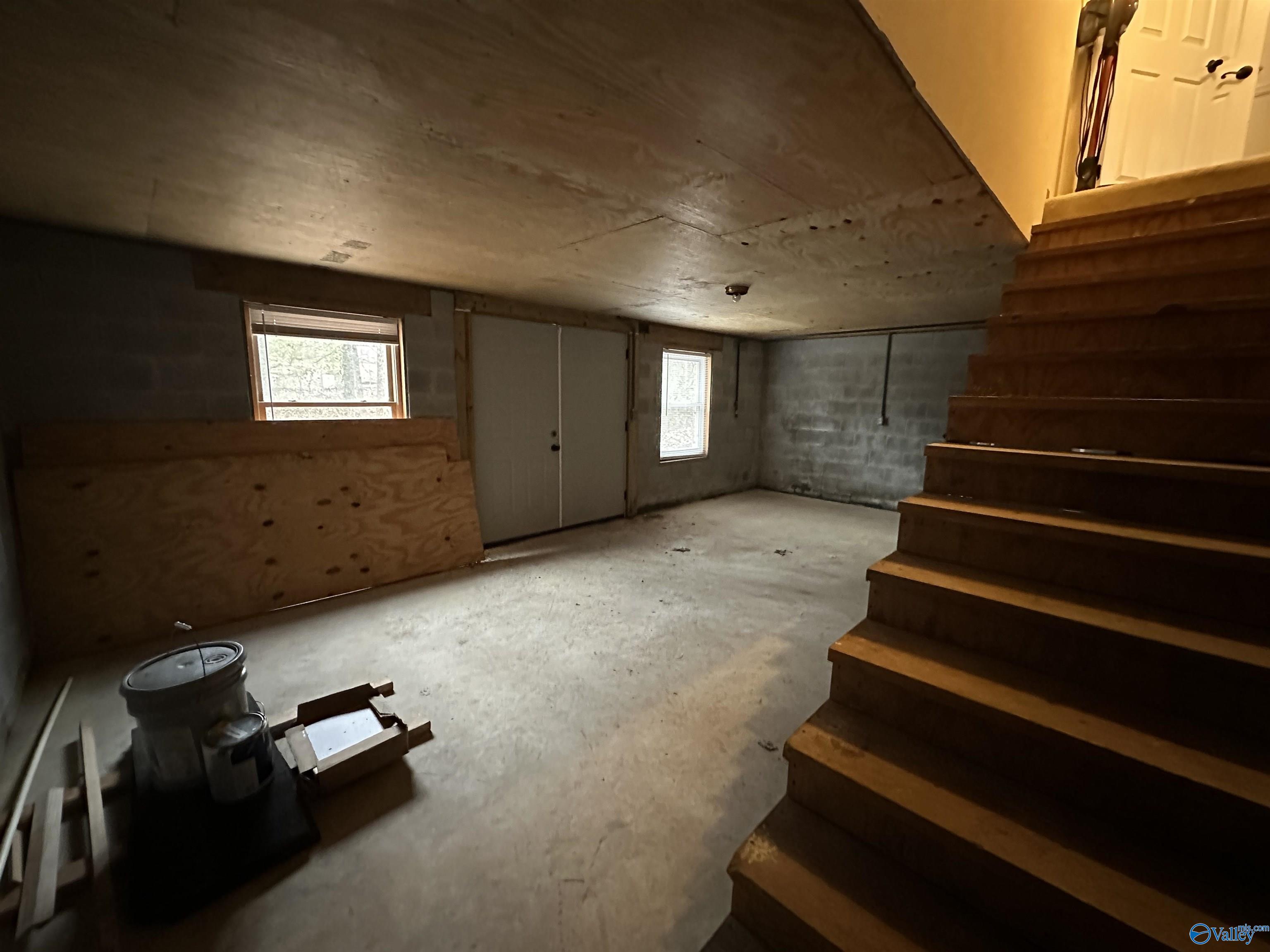 2167 Pine Lake Trail