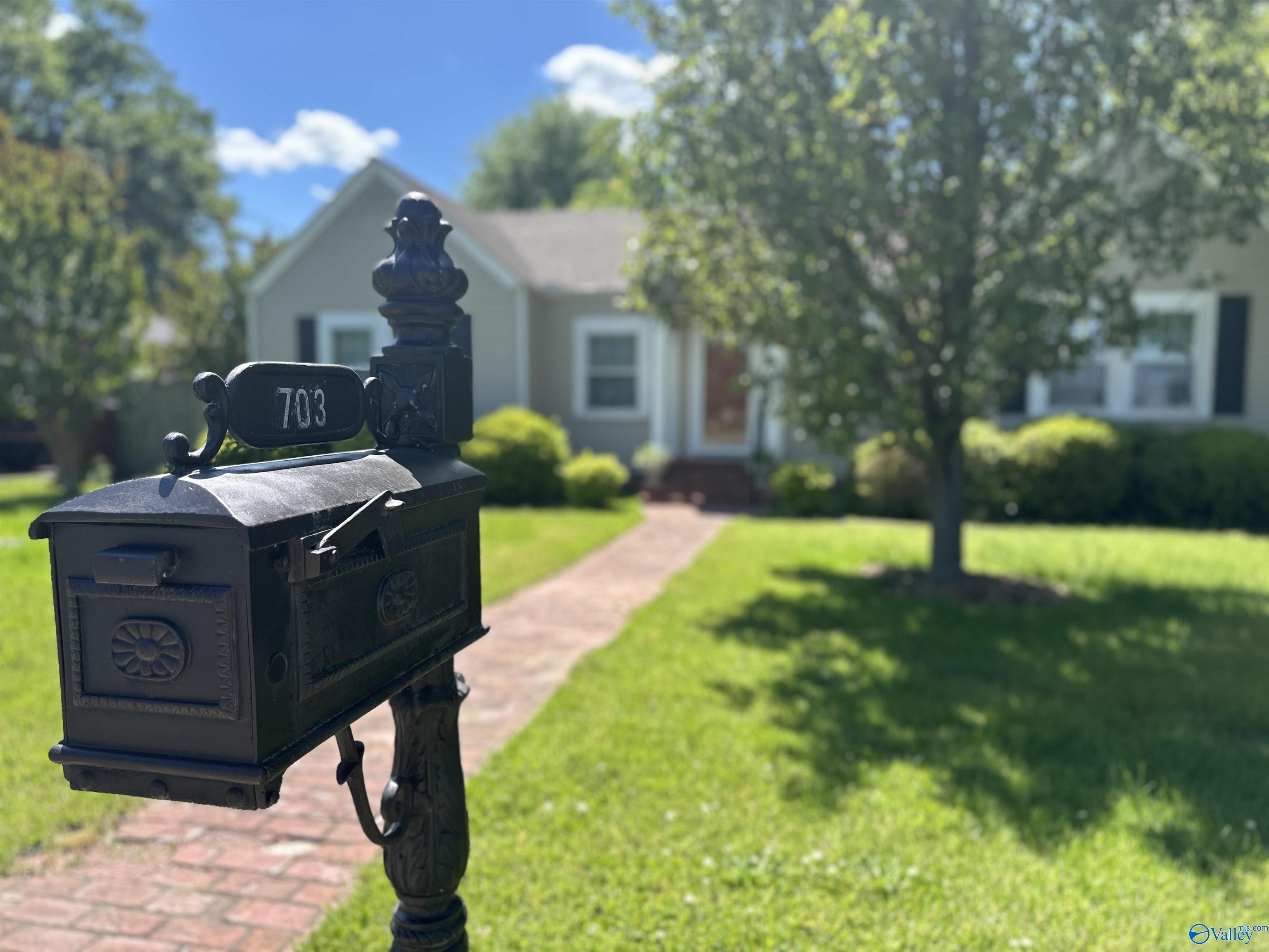 703 East Alabama Avenue