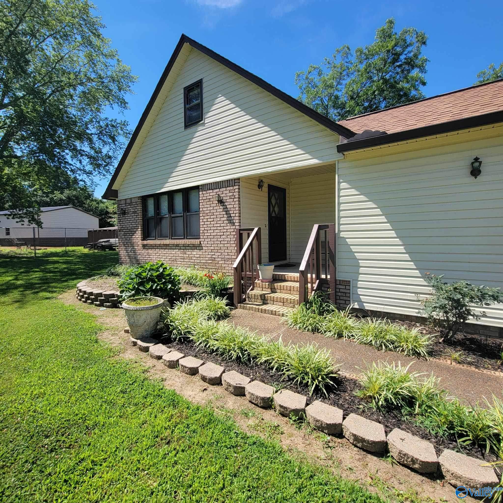 1053 Old Cullman Road