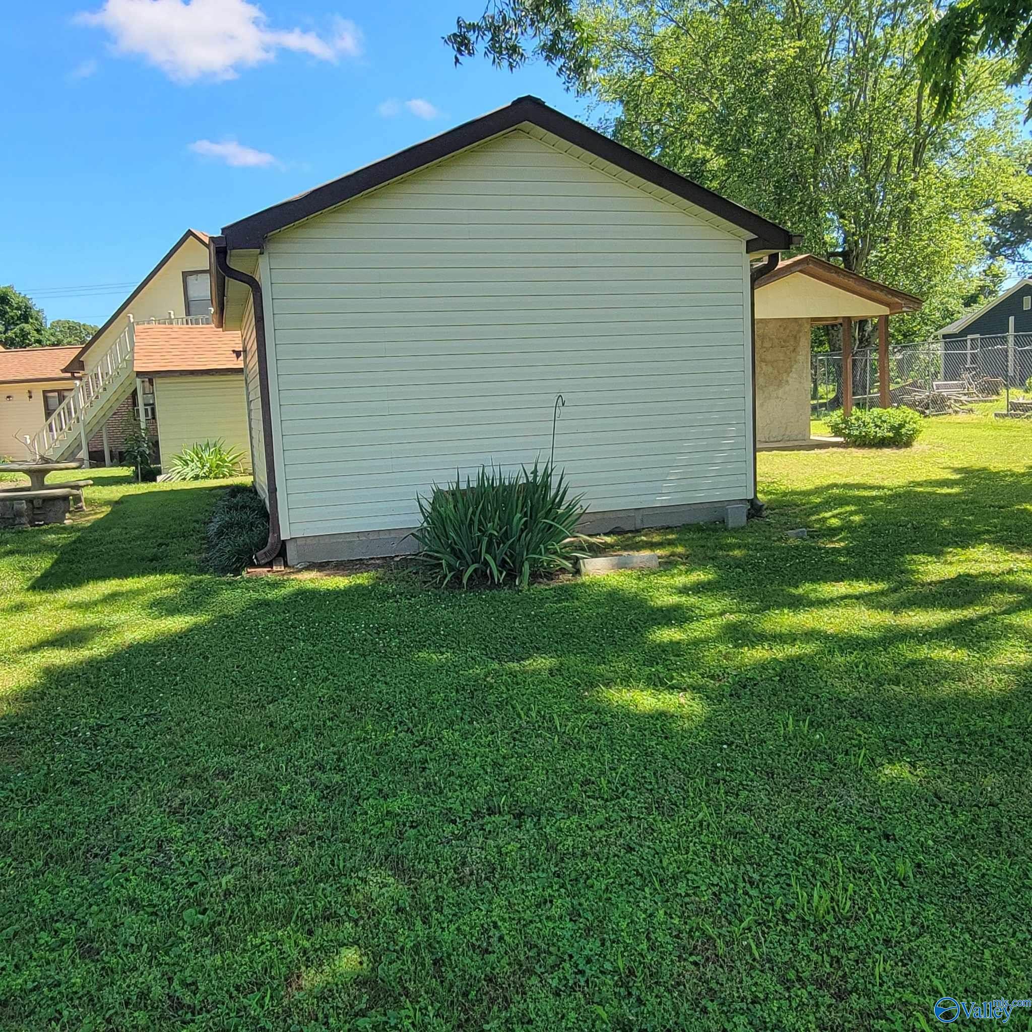 1053 Old Cullman Road