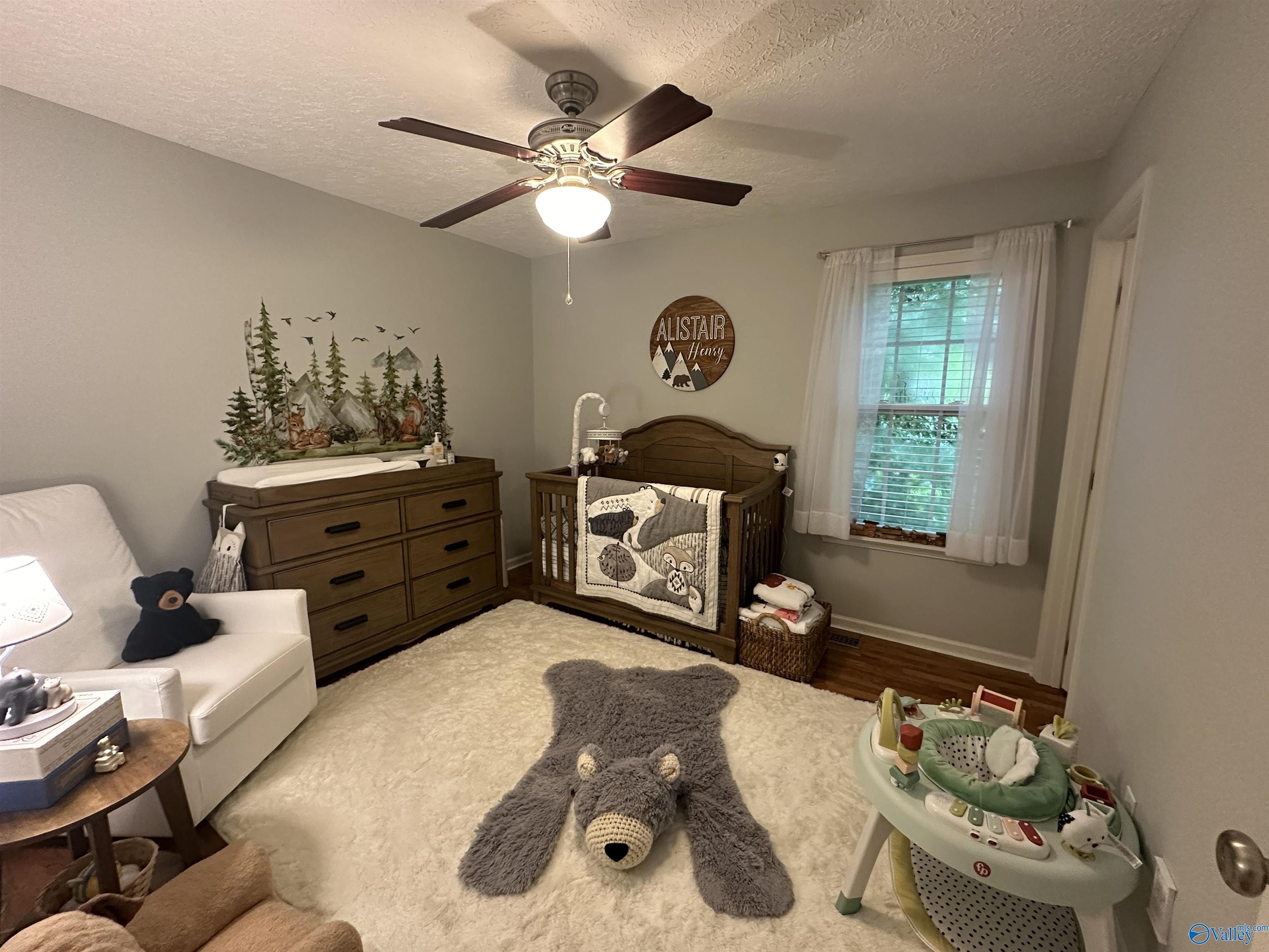 406 Sandstone Drive SE