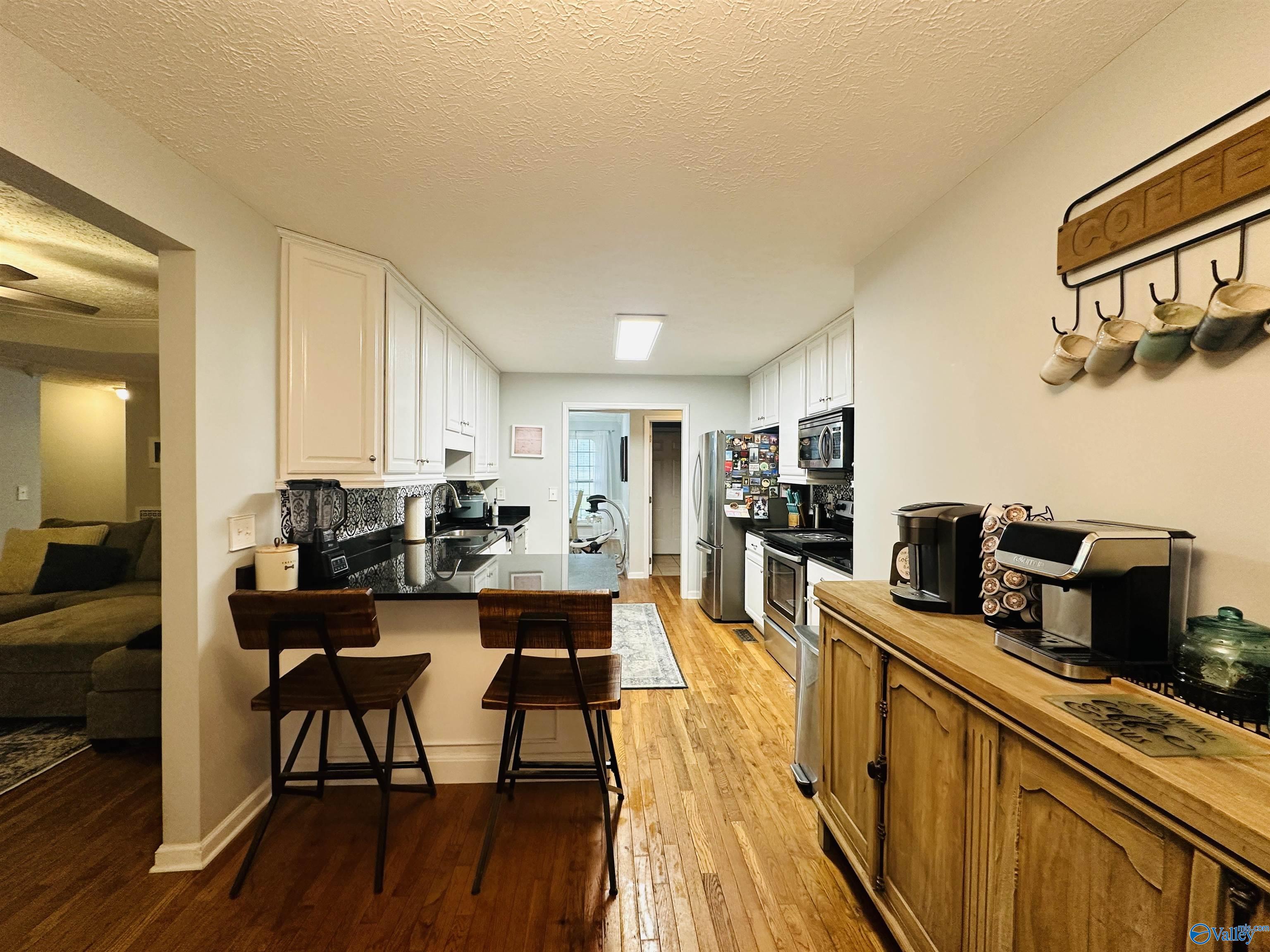 406 Sandstone Drive SE