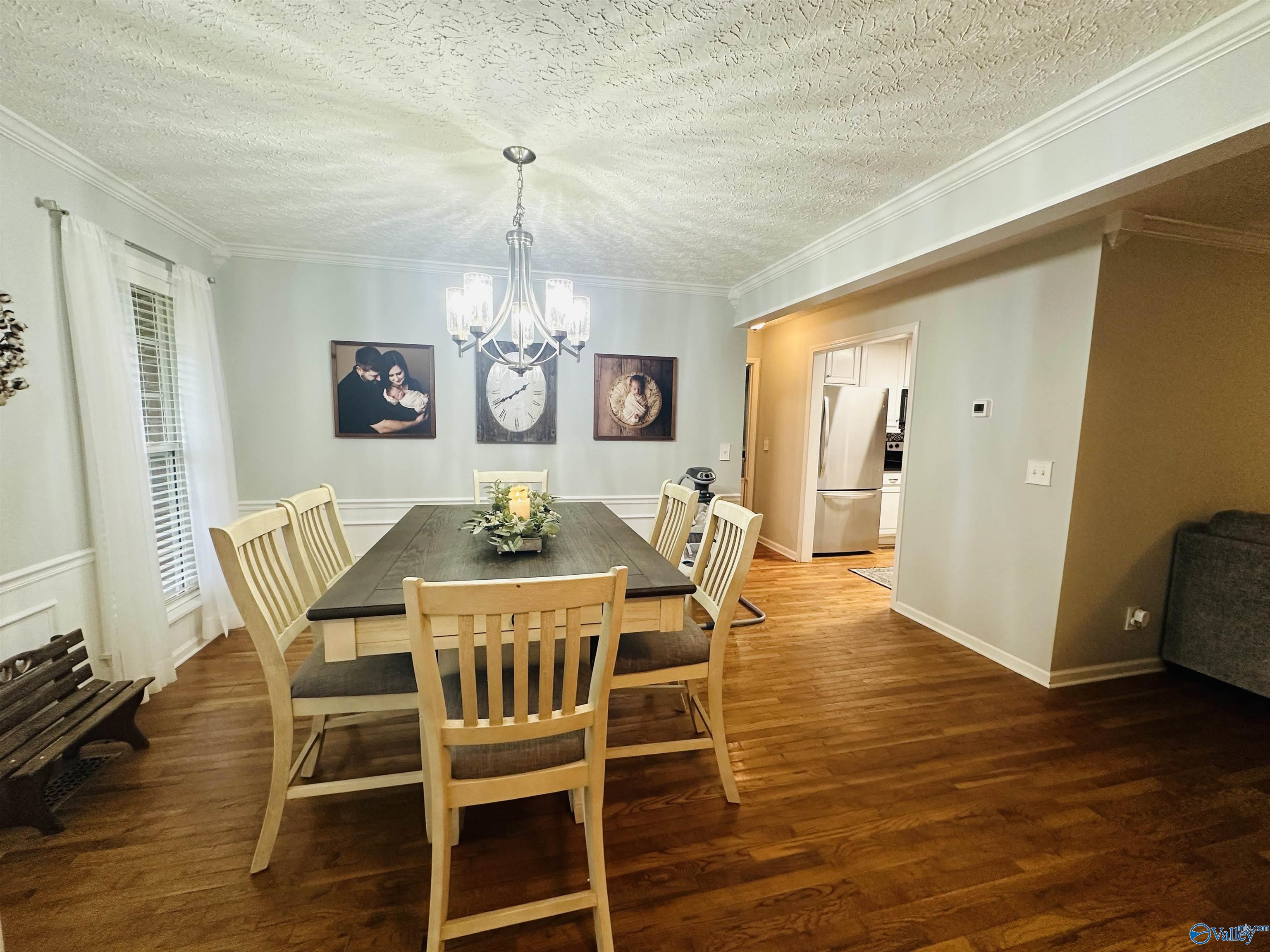 406 Sandstone Drive SE