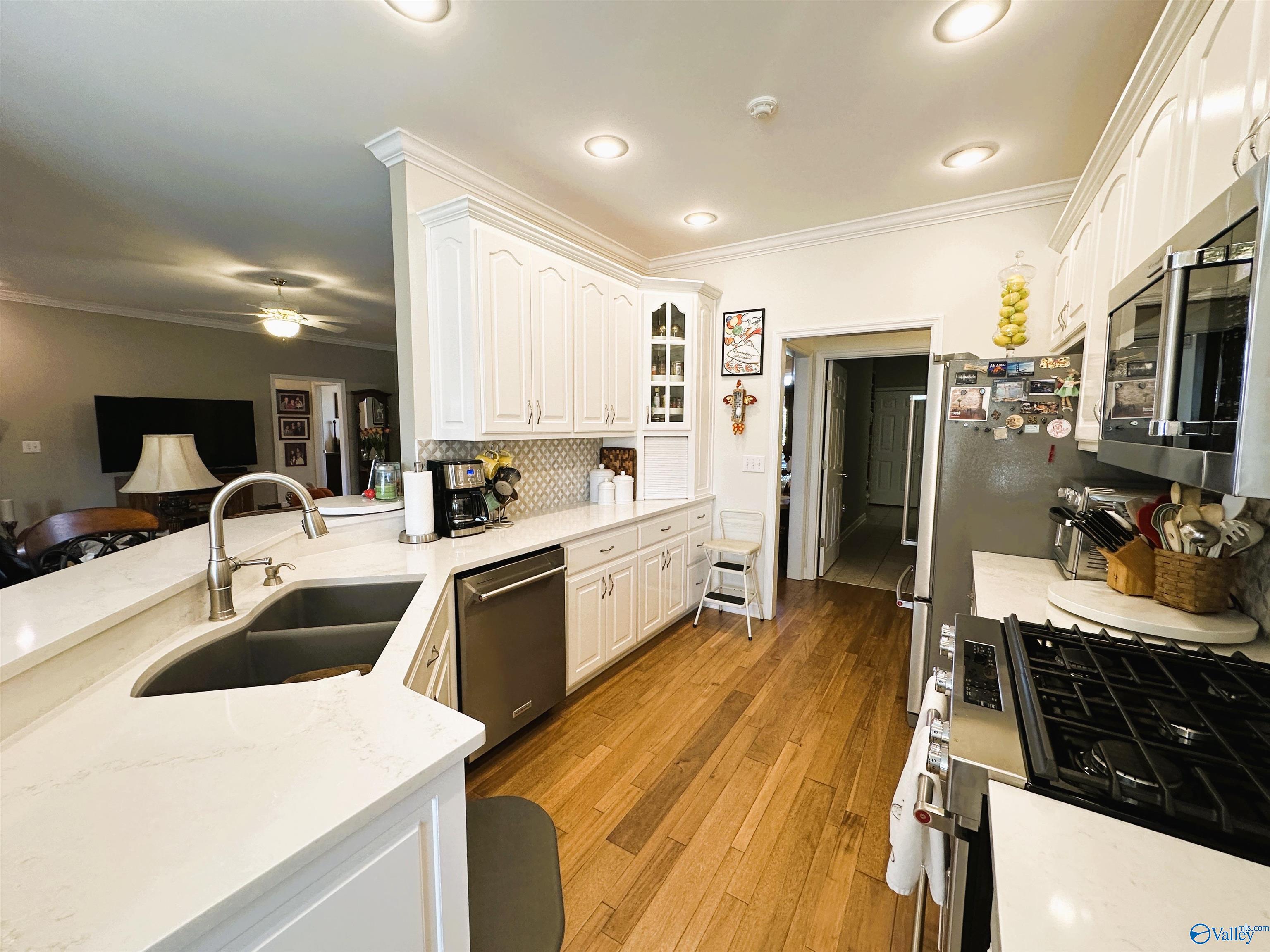 308 Harrogate Circle